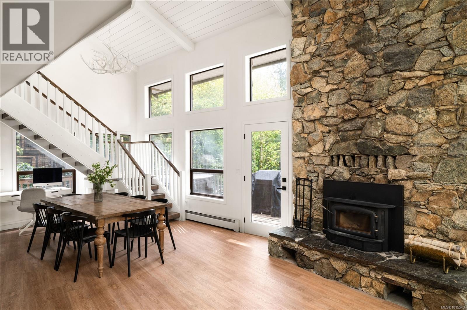  2446 Sommer Lane, Shawnigan Lake