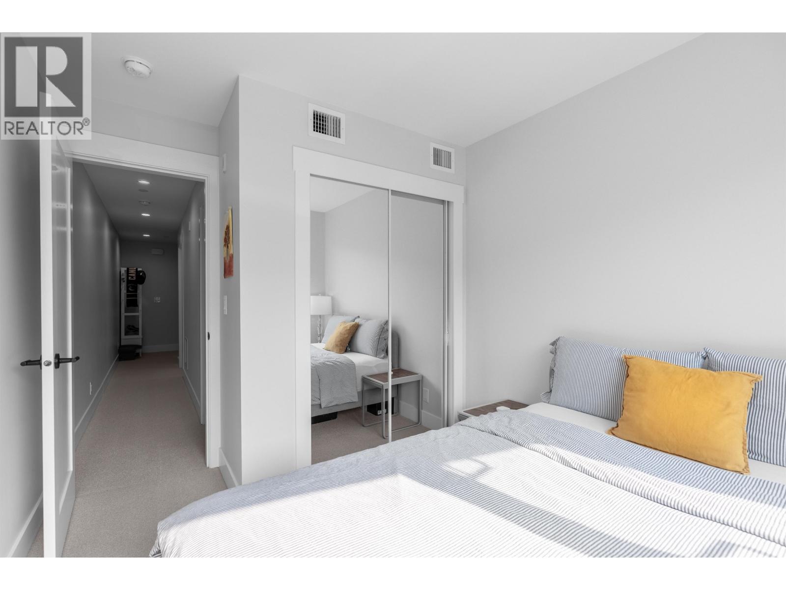 106 12040 PLAZA STREET, Maple Ridge