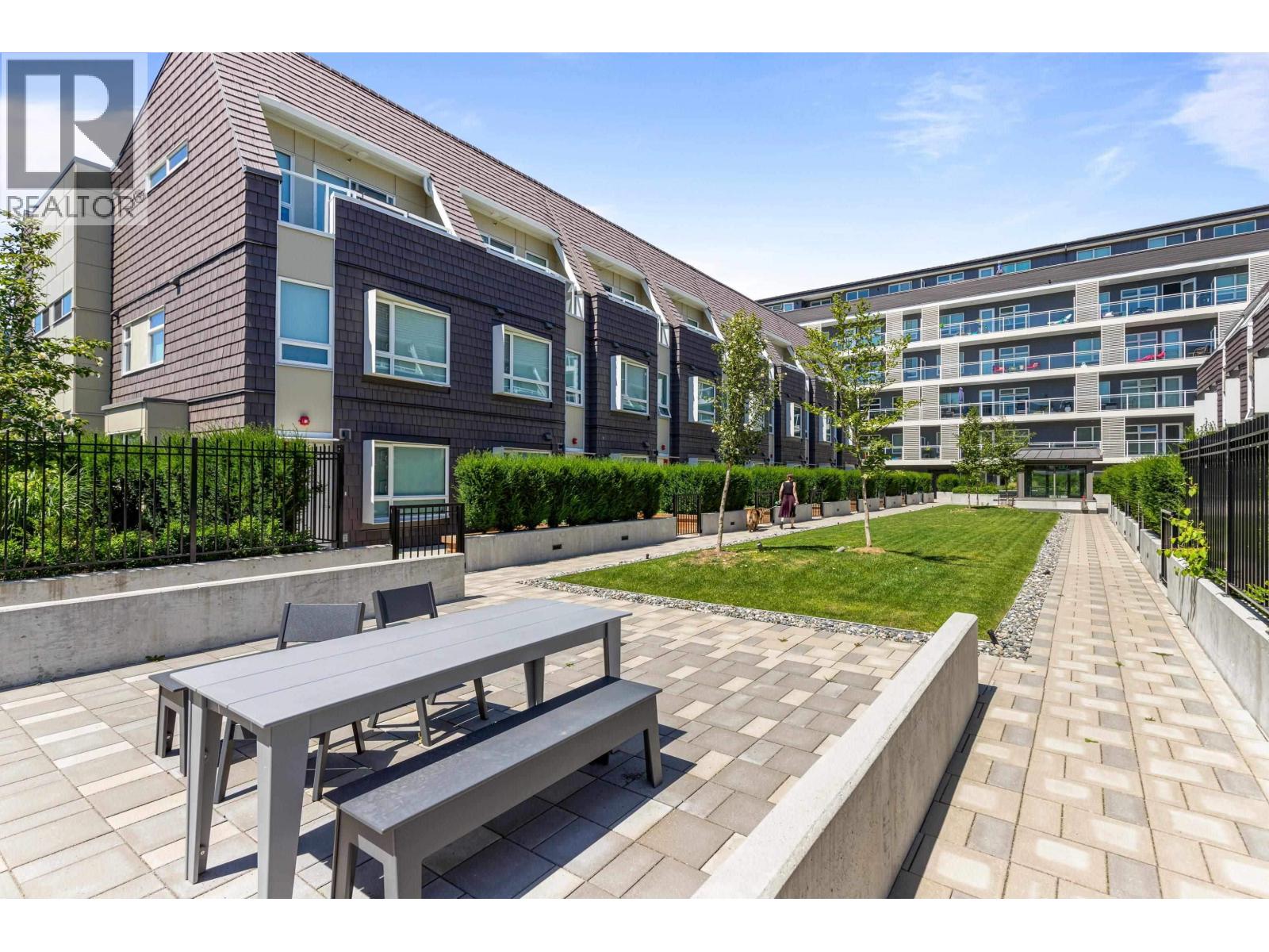 106 12040 PLAZA STREET, Maple Ridge