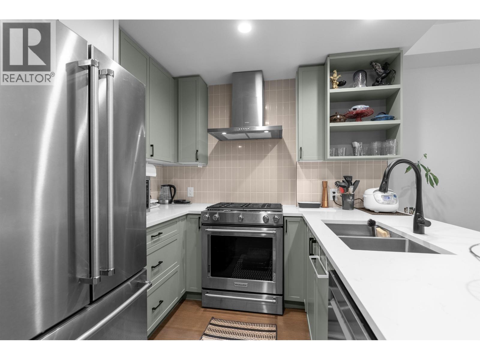 106 12040 PLAZA STREET, Maple Ridge