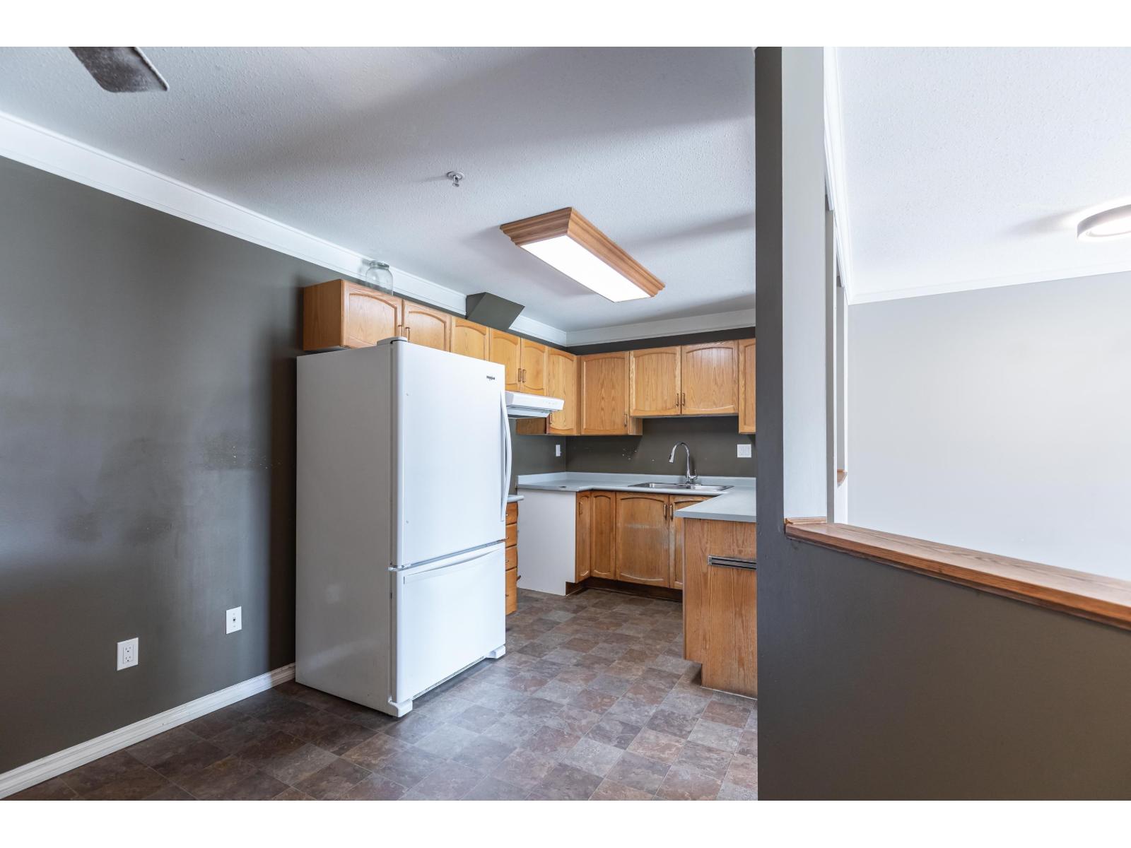 402 2964 TRETHEWEY STREET, Abbotsford