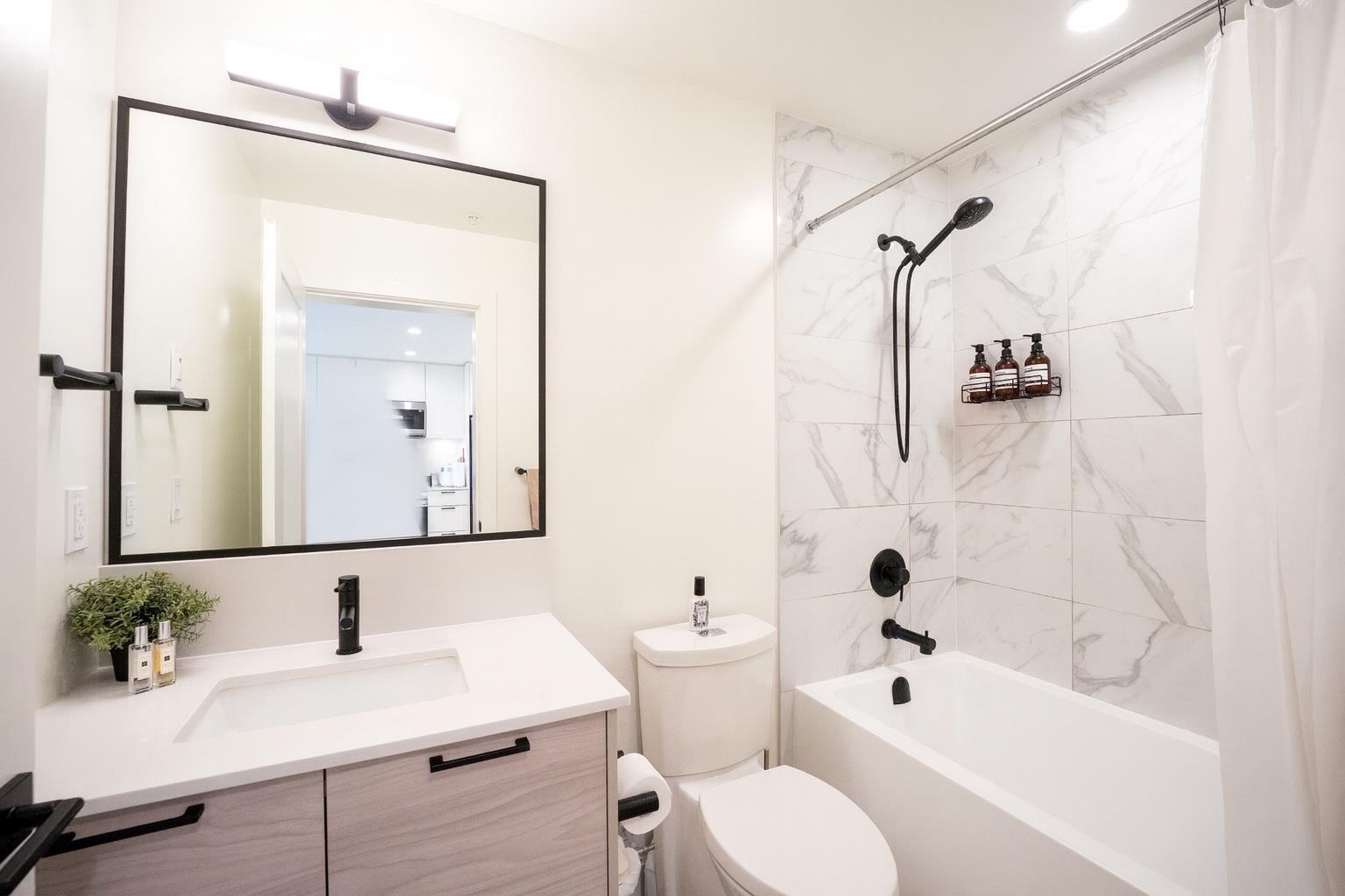 302 8380 200A STREET, Langley