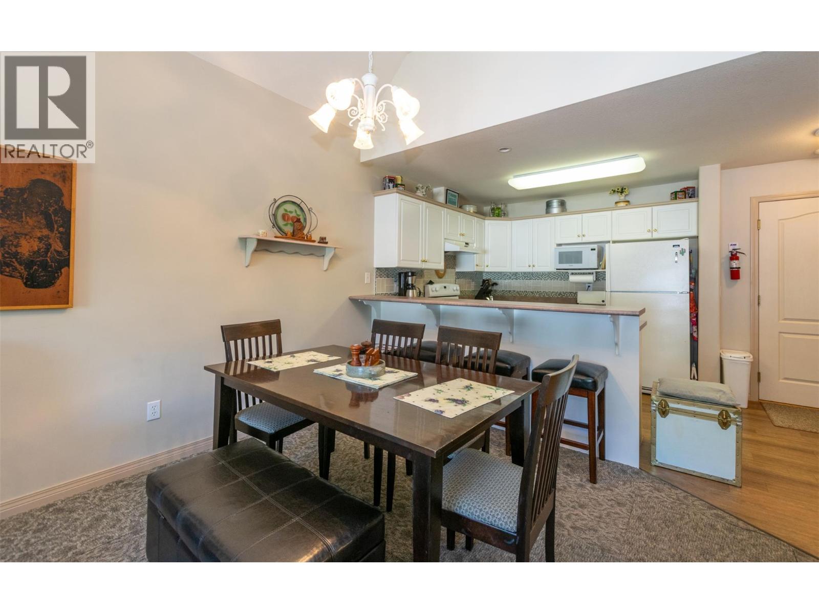 318 1002 Riverside Avenue, Sicamous