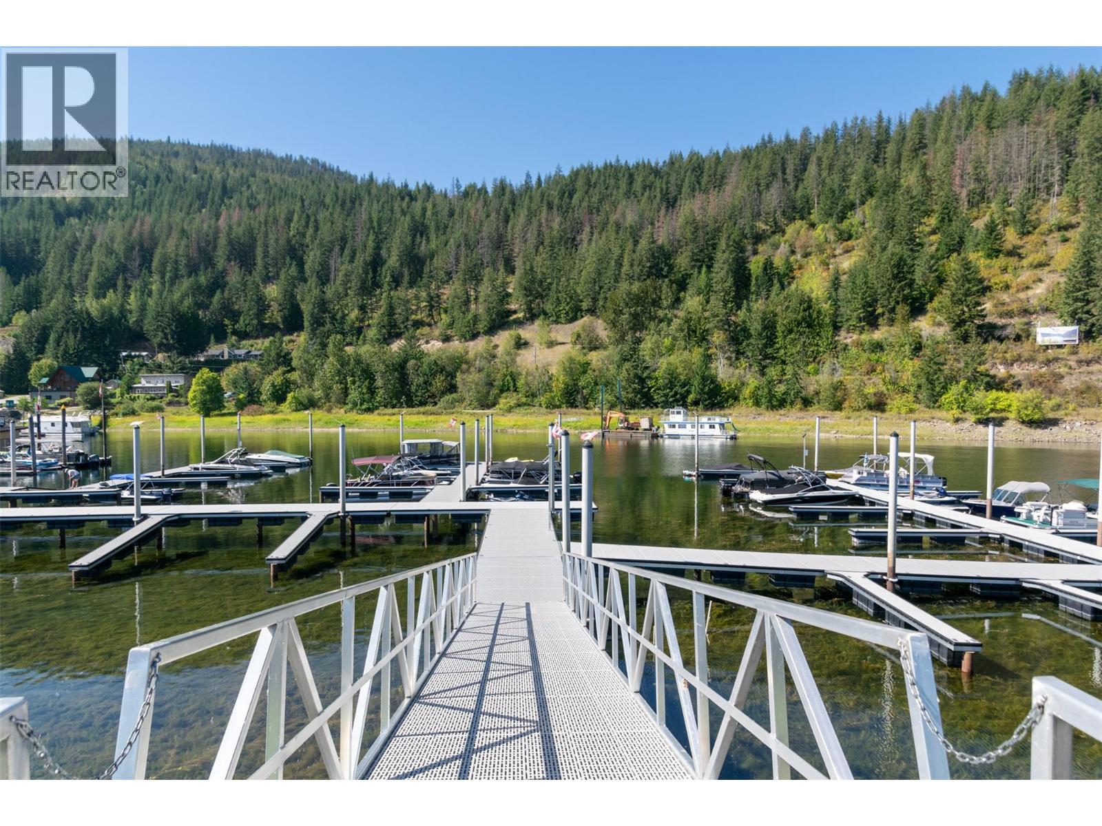 318 1002 Riverside Avenue, Sicamous