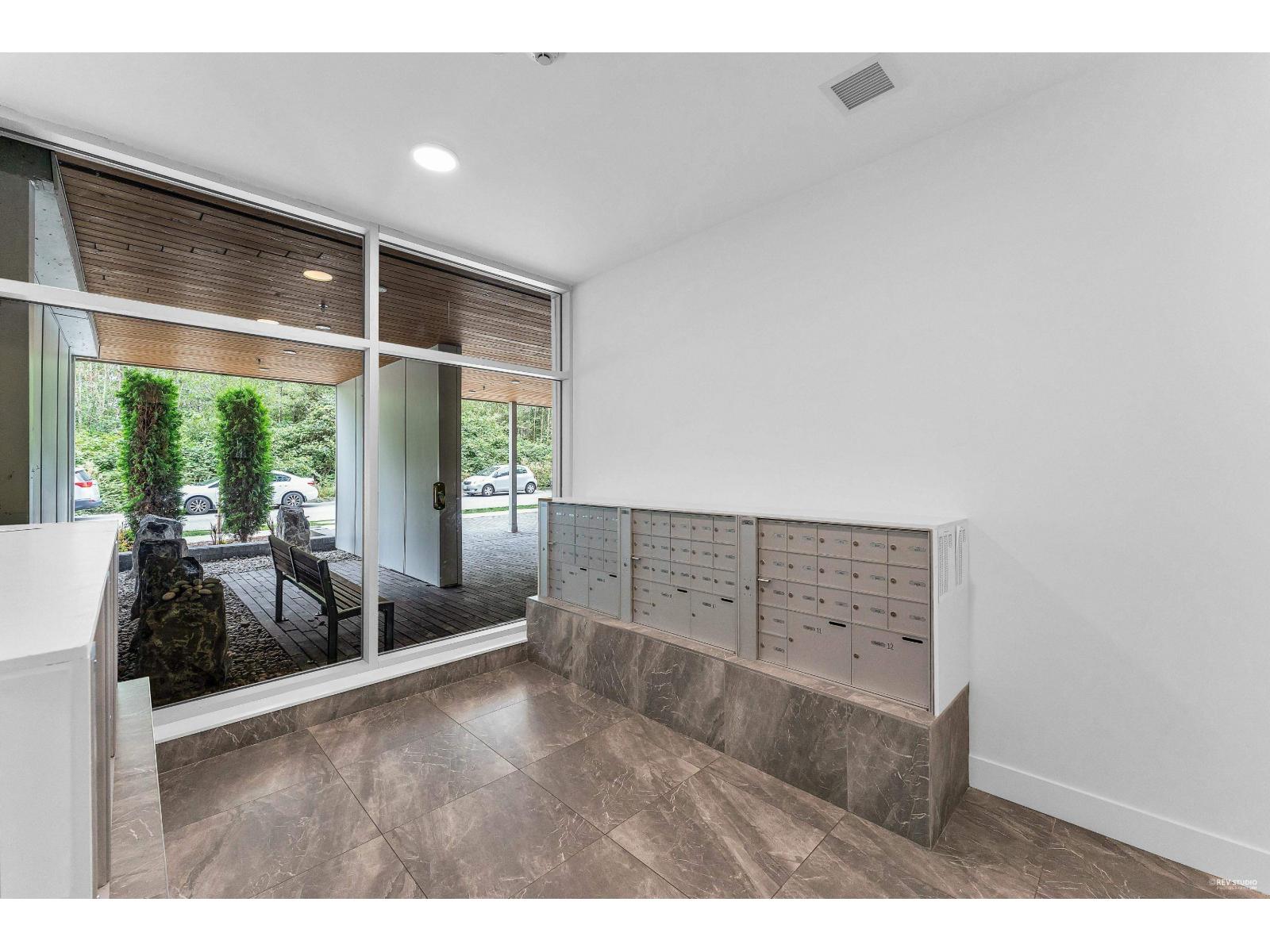 B212 8447 202 STREET, Langley