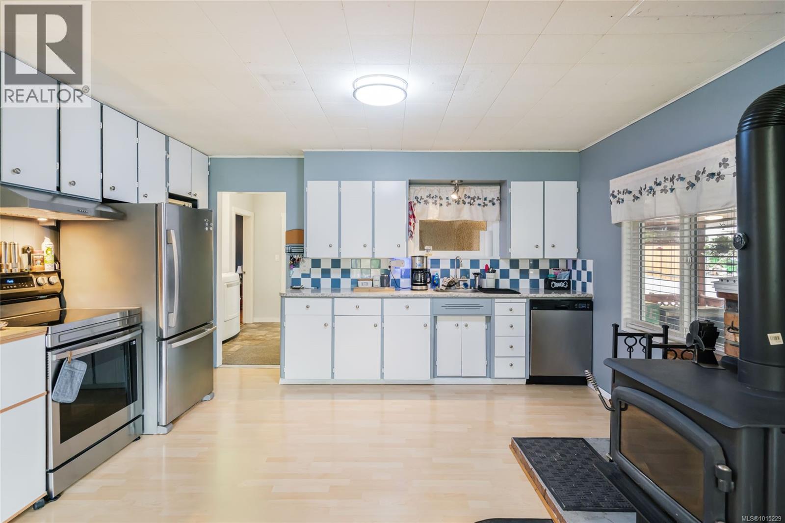 5863 Grandview Rd, Port Alberni