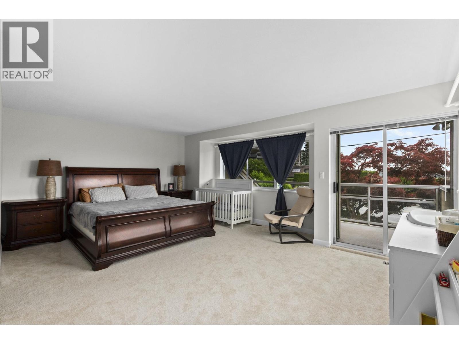 2319 MARINE DRIVE, West Vancouver
