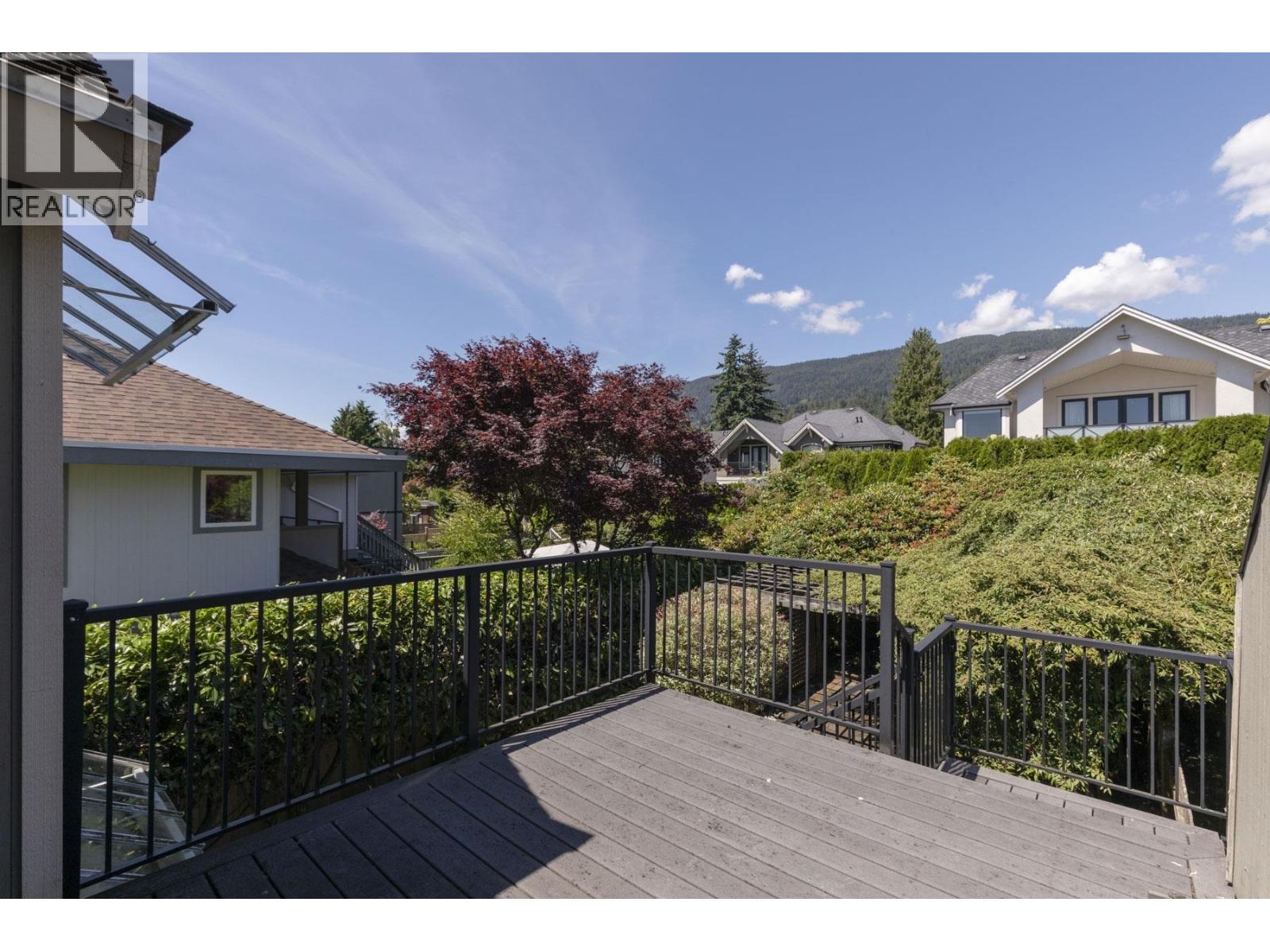 2319 MARINE DRIVE, West Vancouver