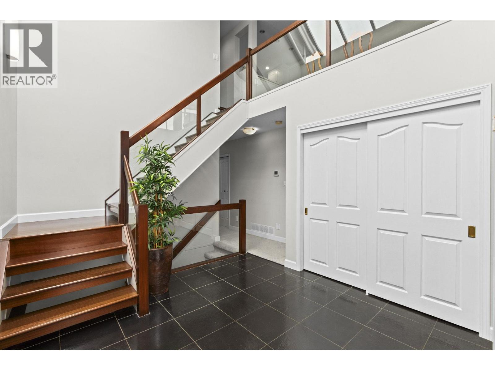 2319 MARINE DRIVE, West Vancouver