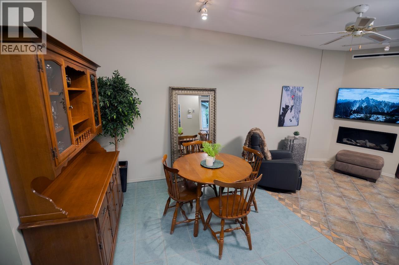 2064 CHAMONIX CRESCENT, Whistler