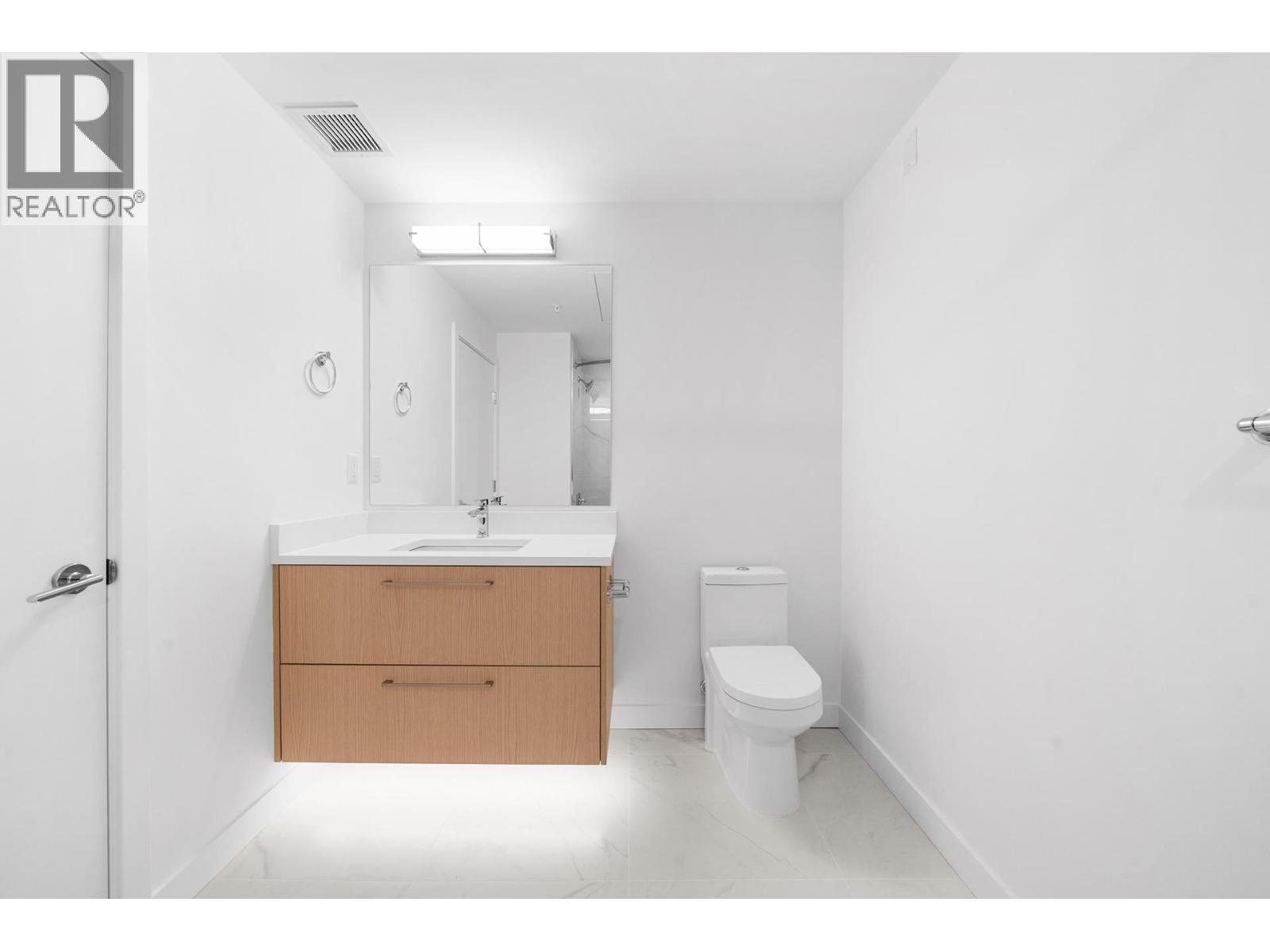 111 150 JAMES ROAD, Port Moody