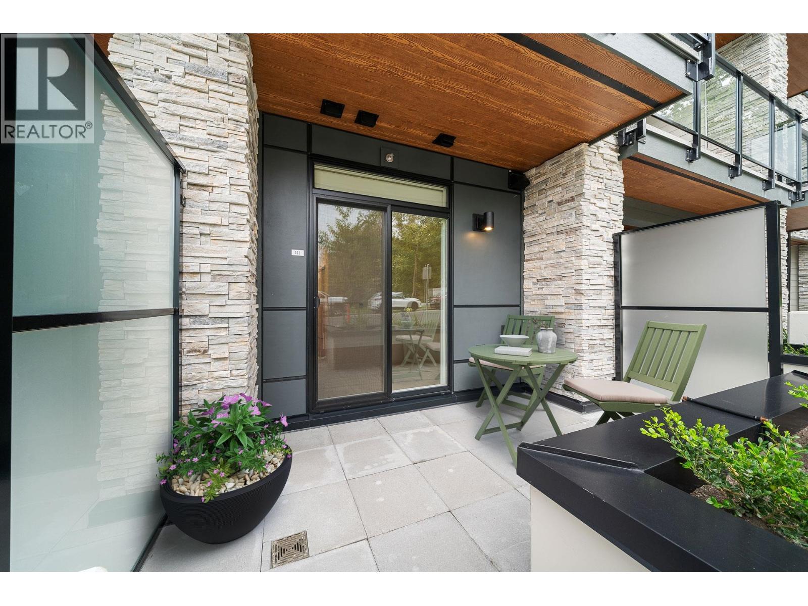 111 150 JAMES ROAD, Port Moody