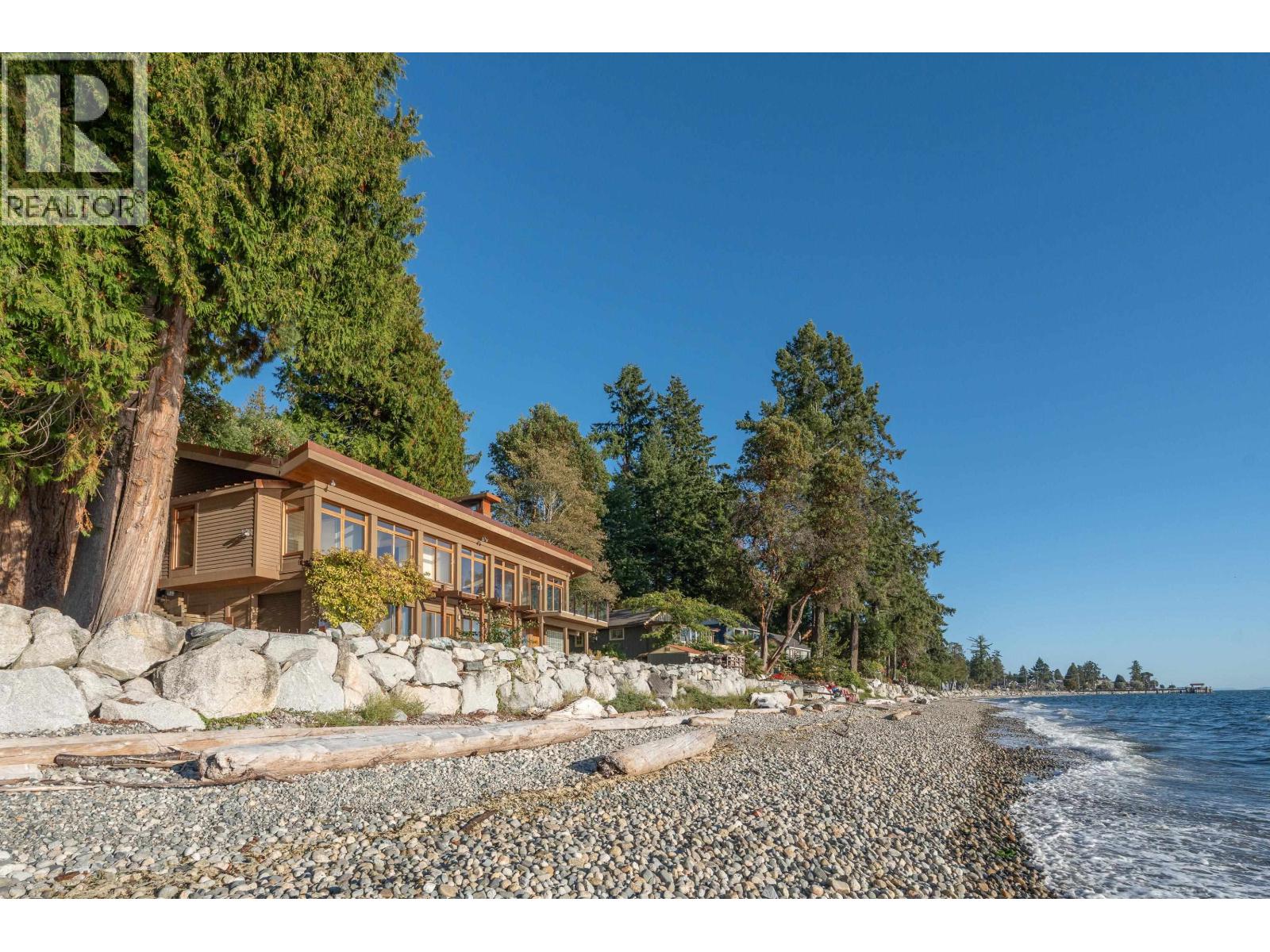 4893 SUNSHINE COAST HIGHWAY, Sechelt