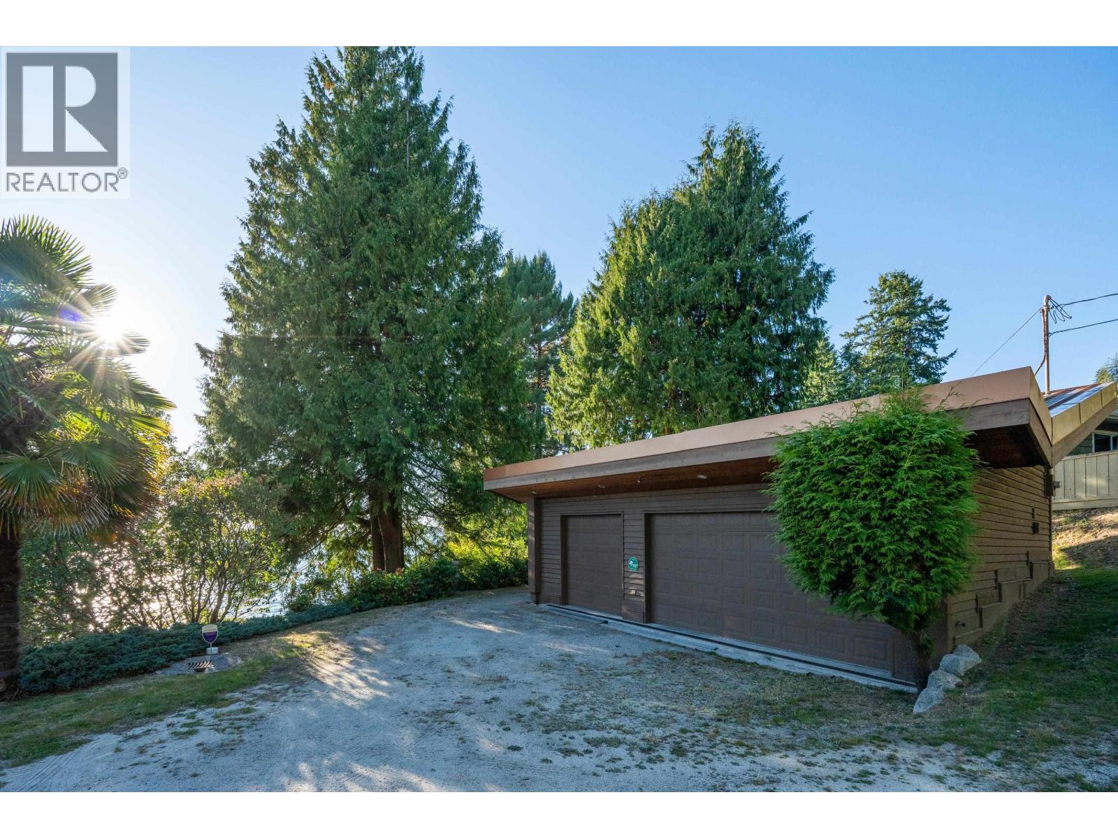 4893 SUNSHINE COAST HIGHWAY, Sechelt