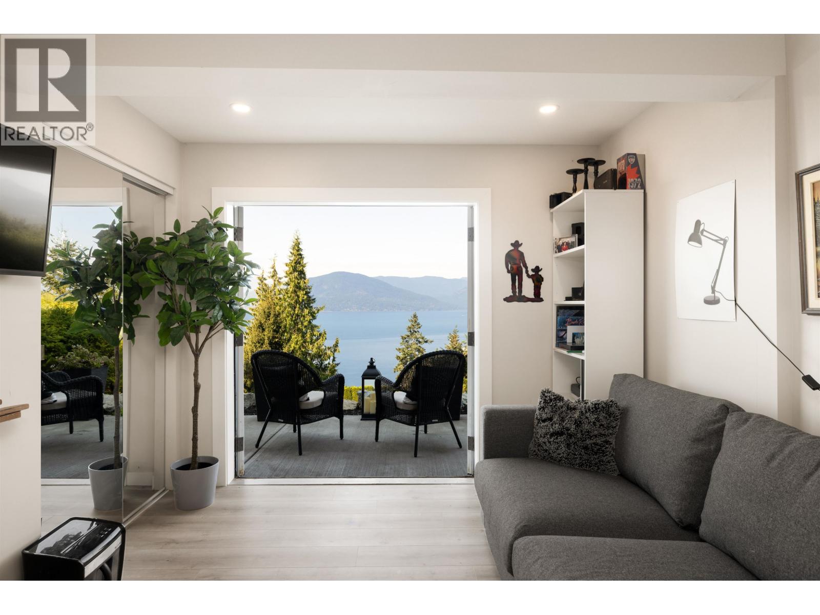 195 KELVIN GROVE WAY, Lions Bay