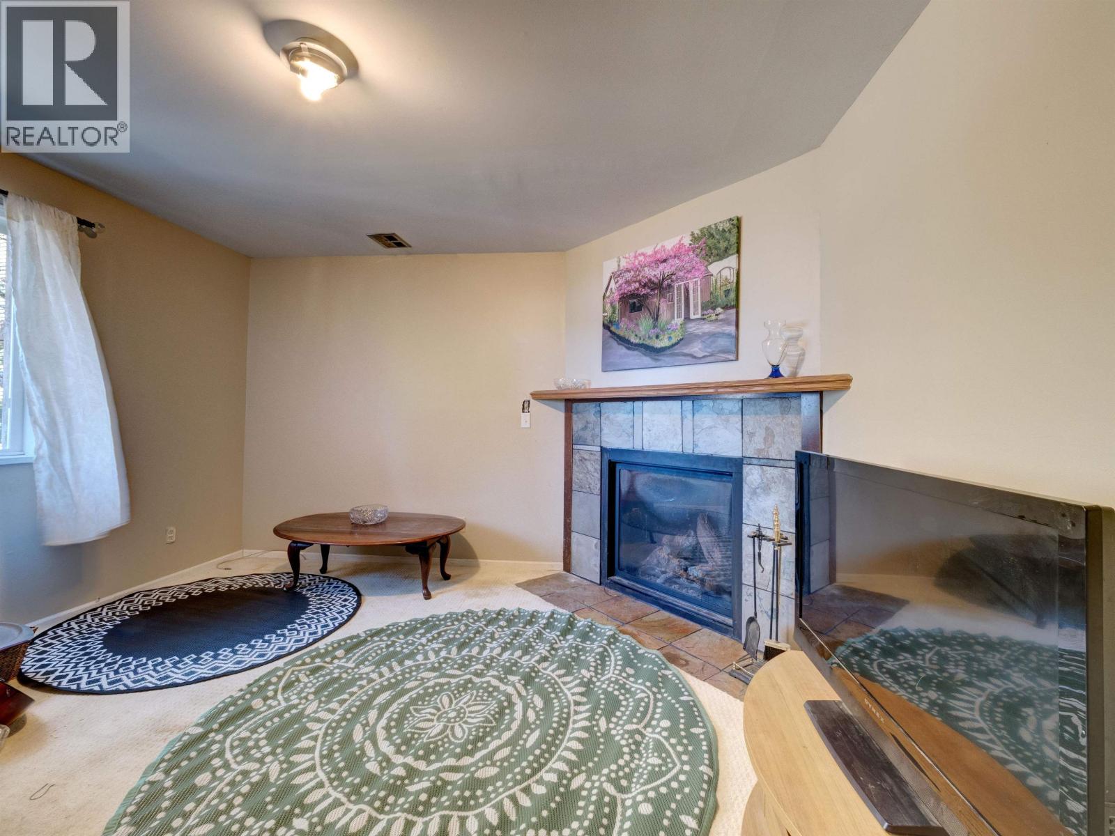 6279-6283 SECHELT INLET ROAD, Sechelt