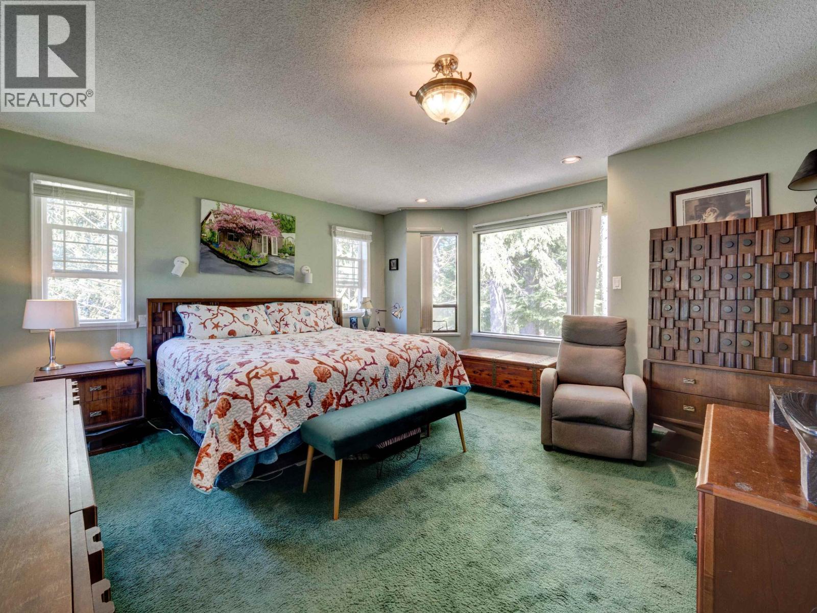 6279-6283 SECHELT INLET ROAD, Sechelt