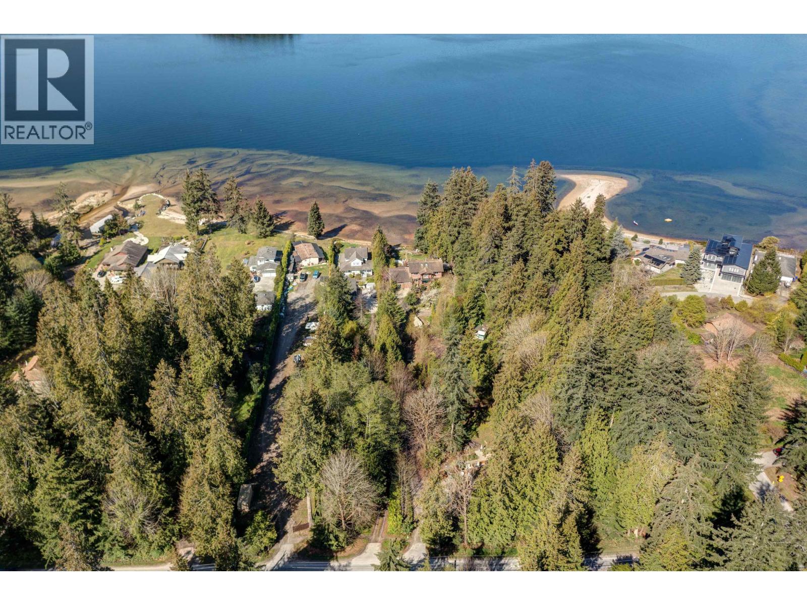 6279-6283 SECHELT INLET ROAD, Sechelt