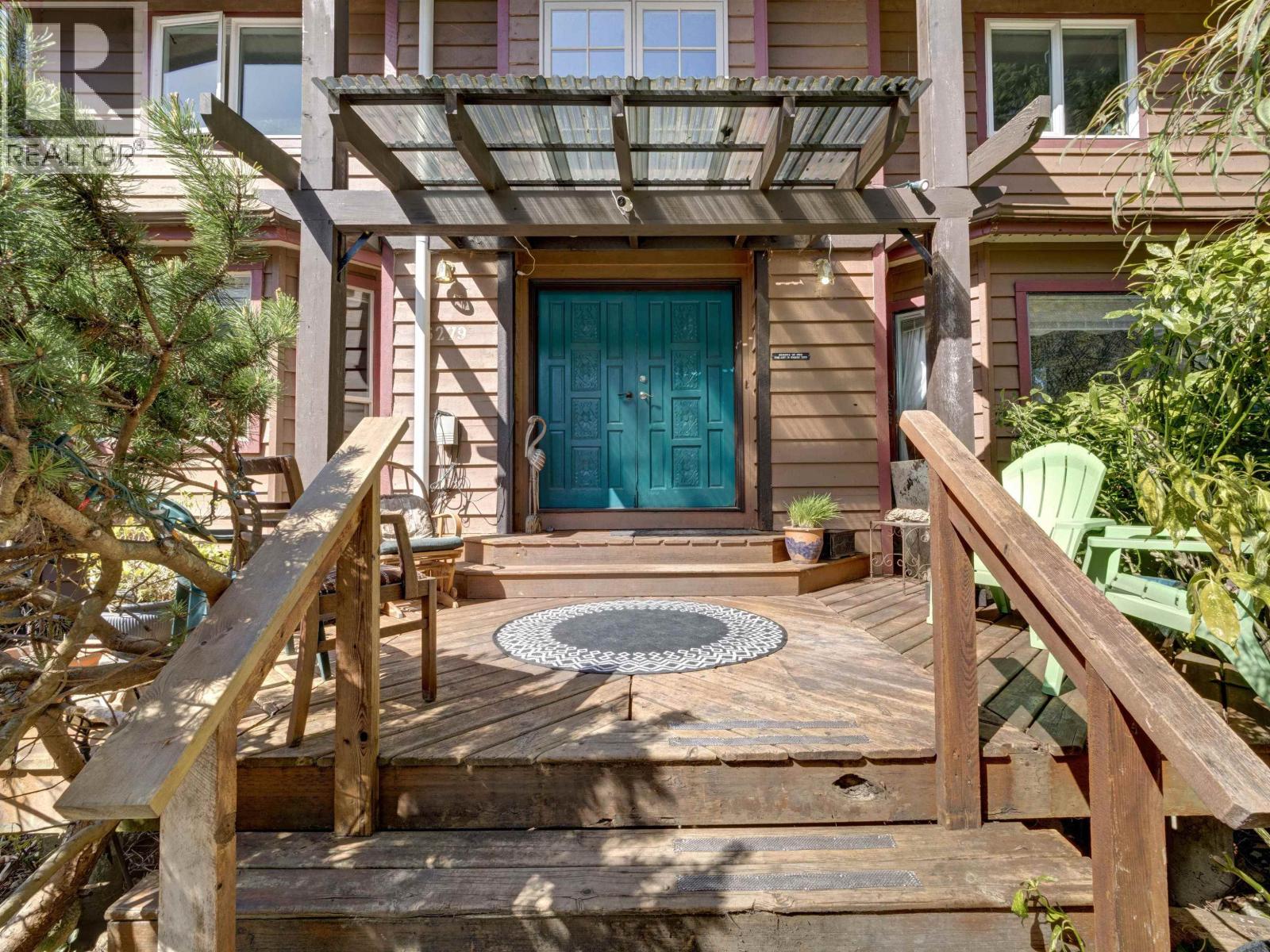 6279-6283 SECHELT INLET ROAD, Sechelt