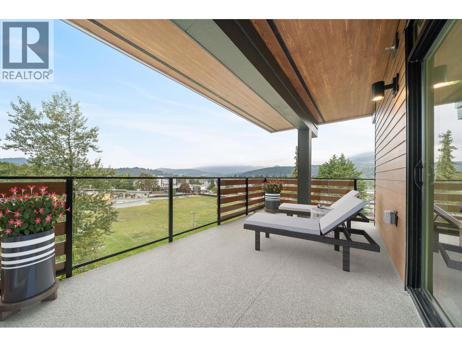515 150 JAMES ROAD, Port Moody