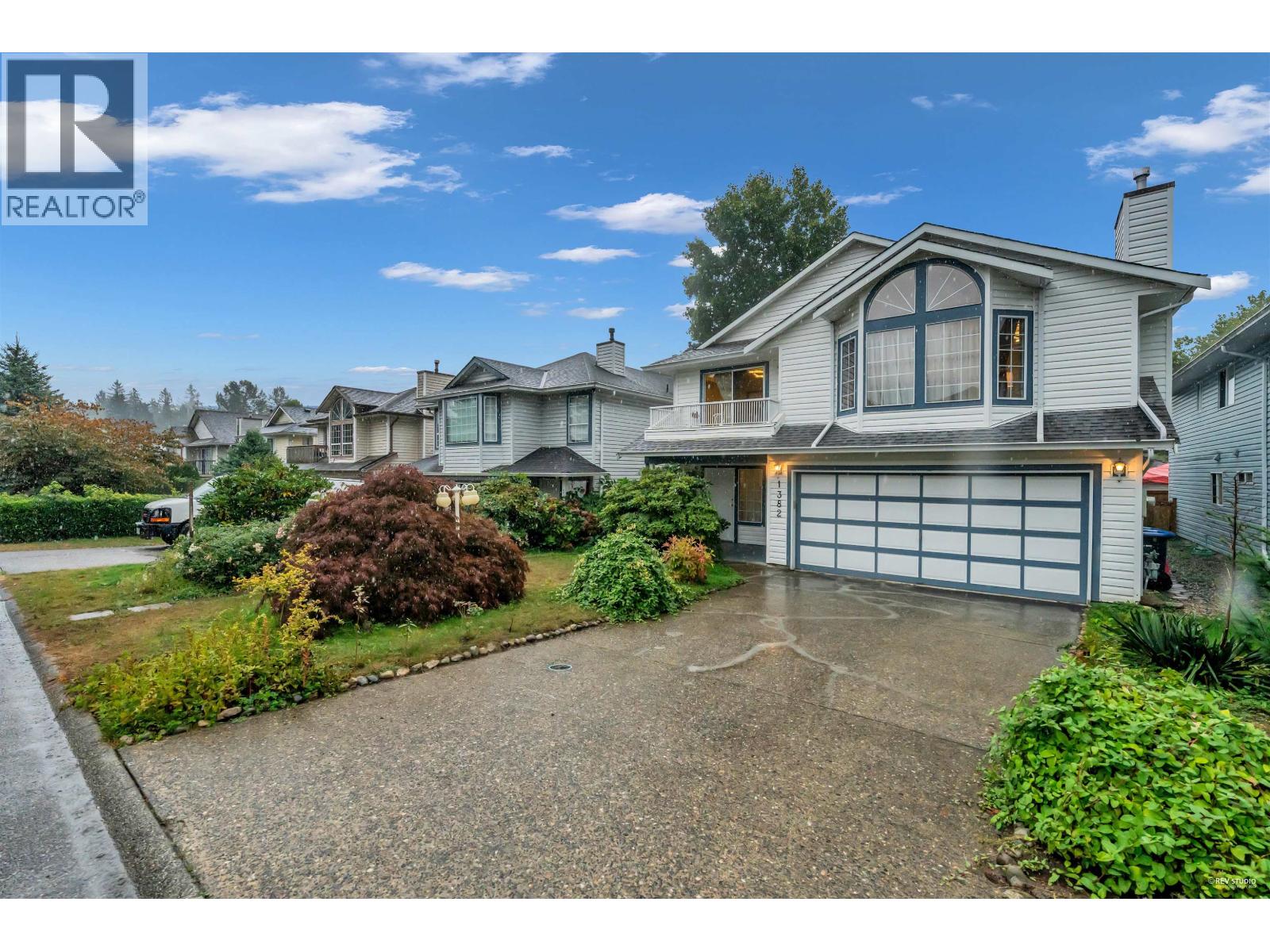 1382 SUTHERLAND AVENUE, Port Coquitlam