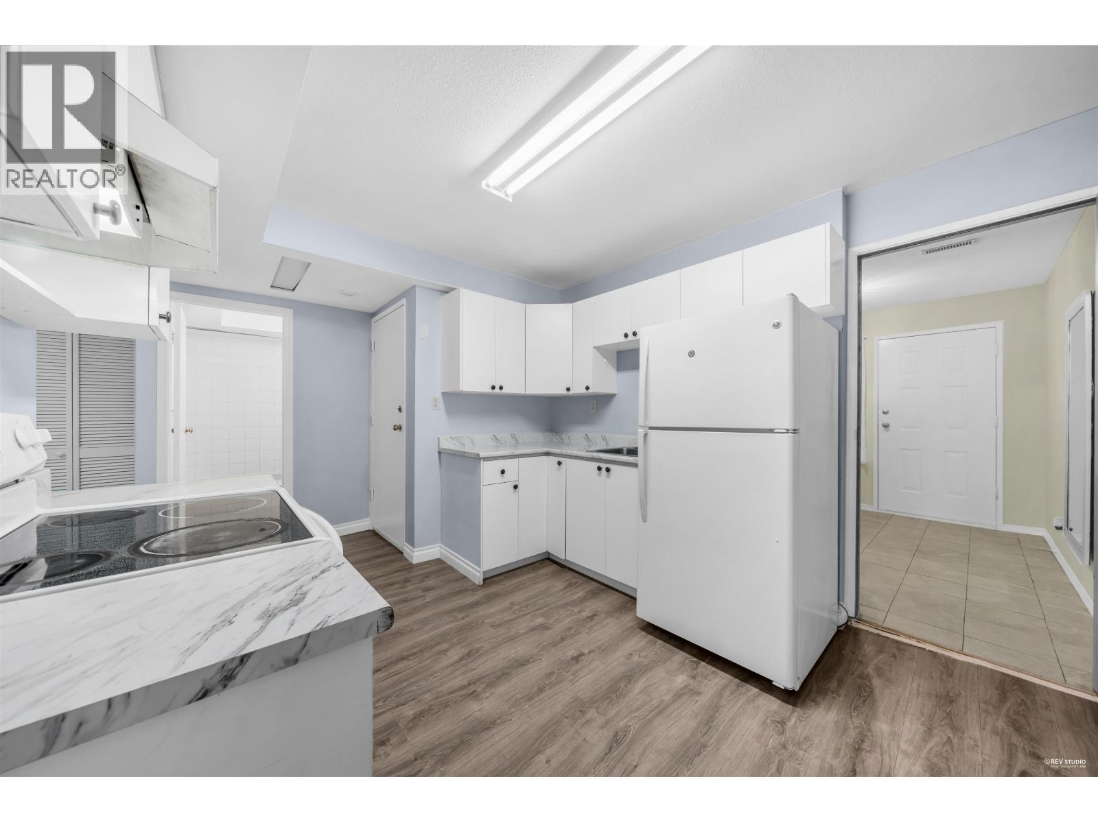 1382 SUTHERLAND AVENUE, Port Coquitlam