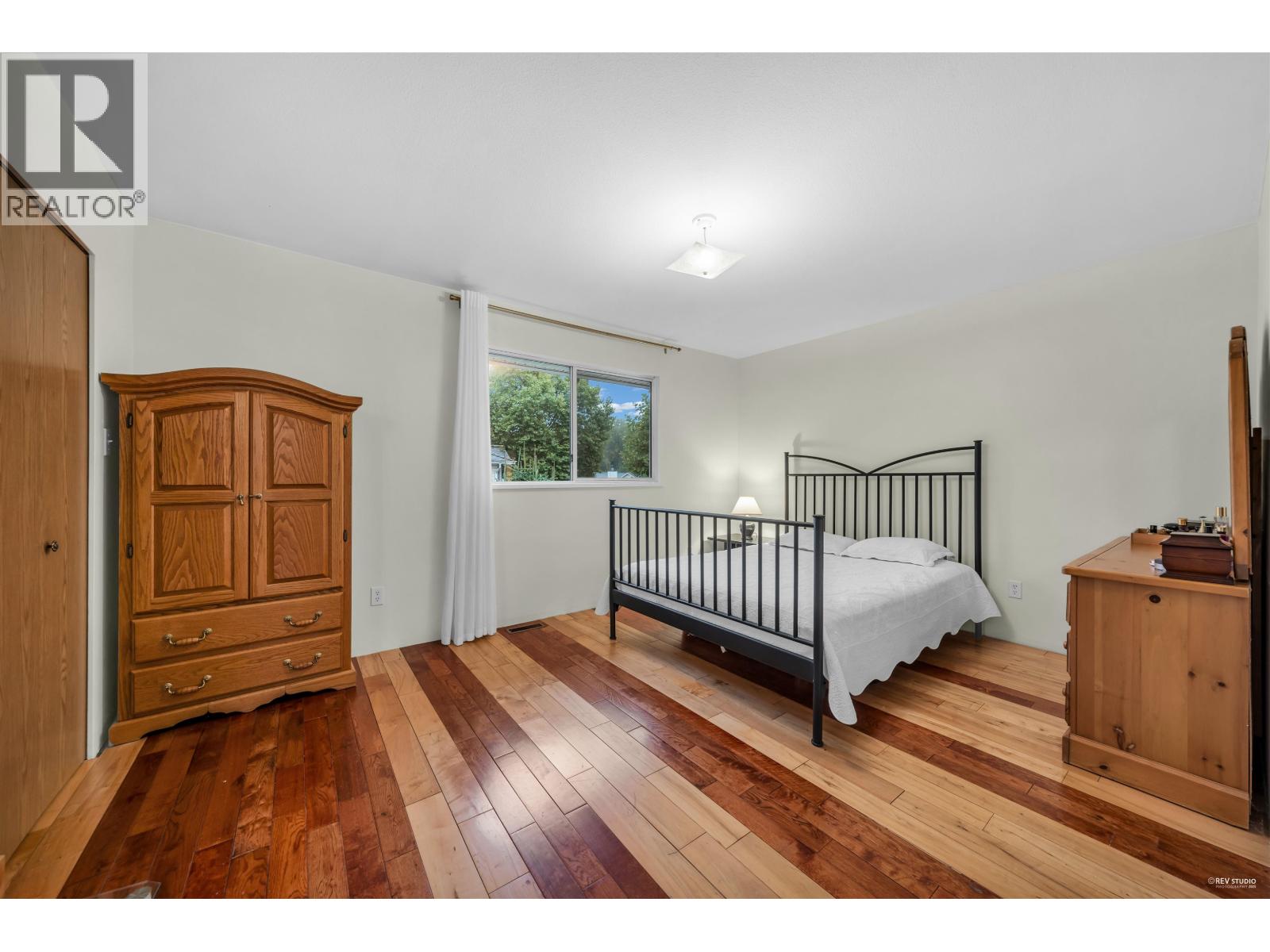1382 SUTHERLAND AVENUE, Port Coquitlam
