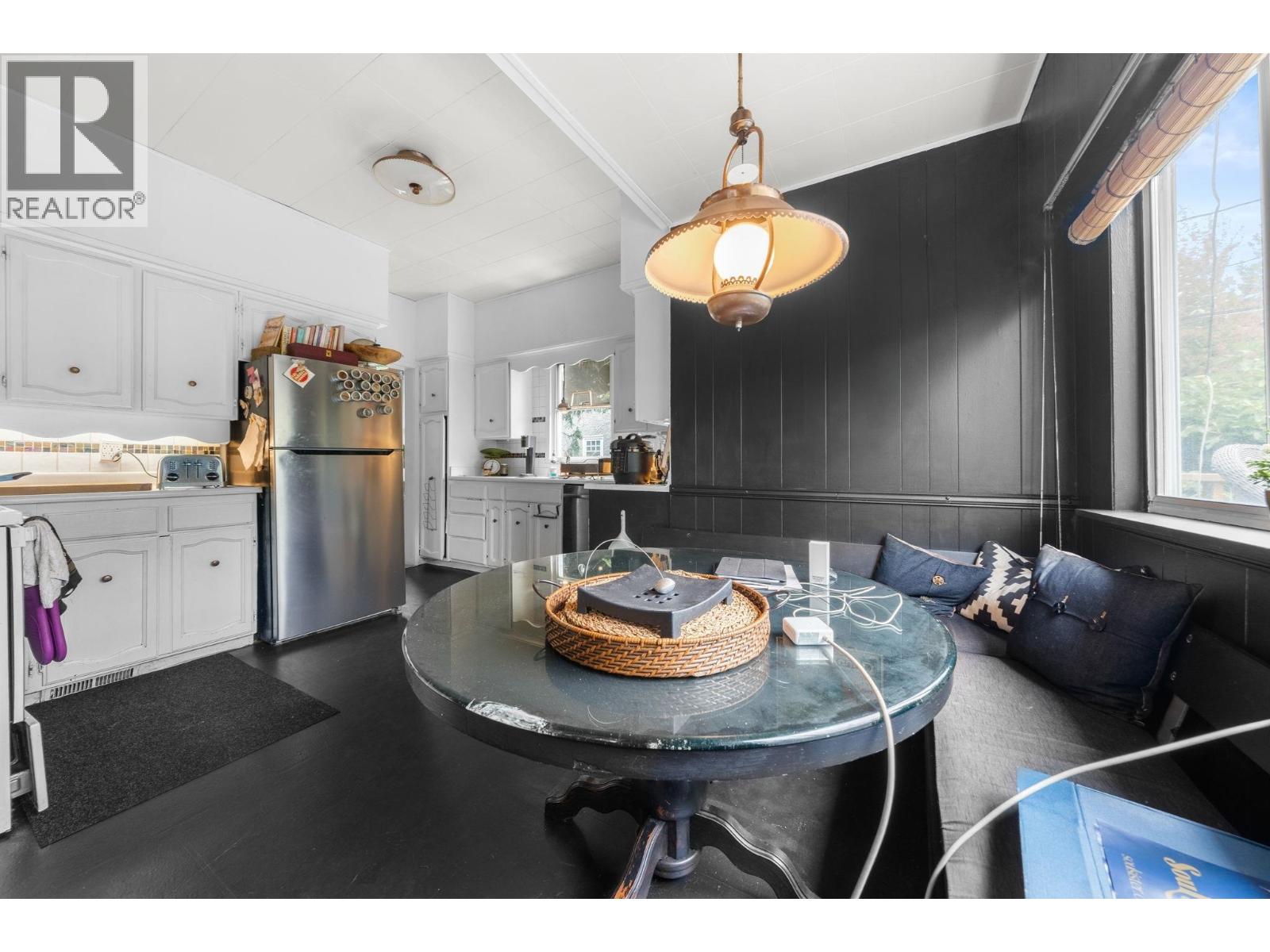 2027 W 44TH AVENUE, Vancouver