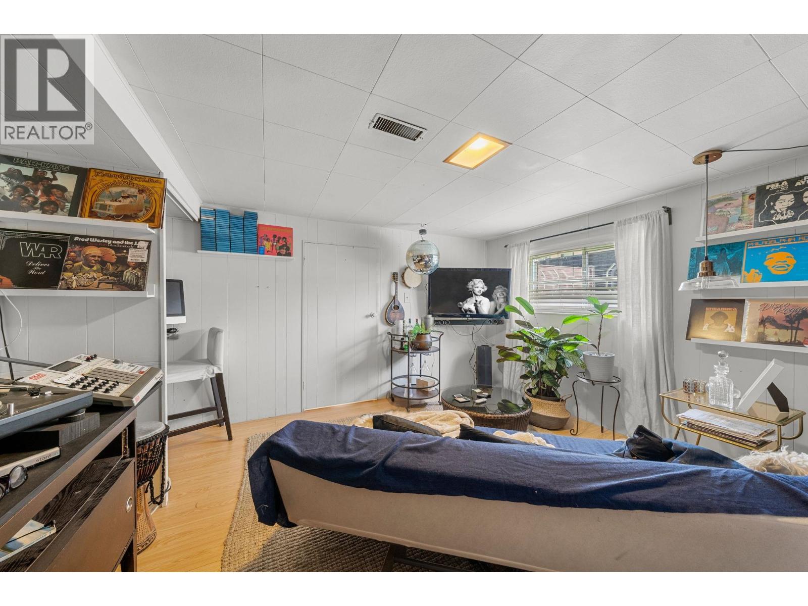 2027 W 44TH AVENUE, Vancouver