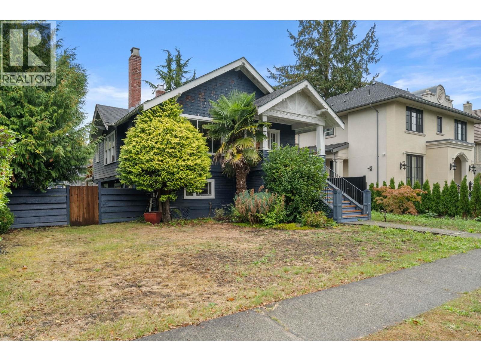 2027 W 44TH AVENUE, Vancouver