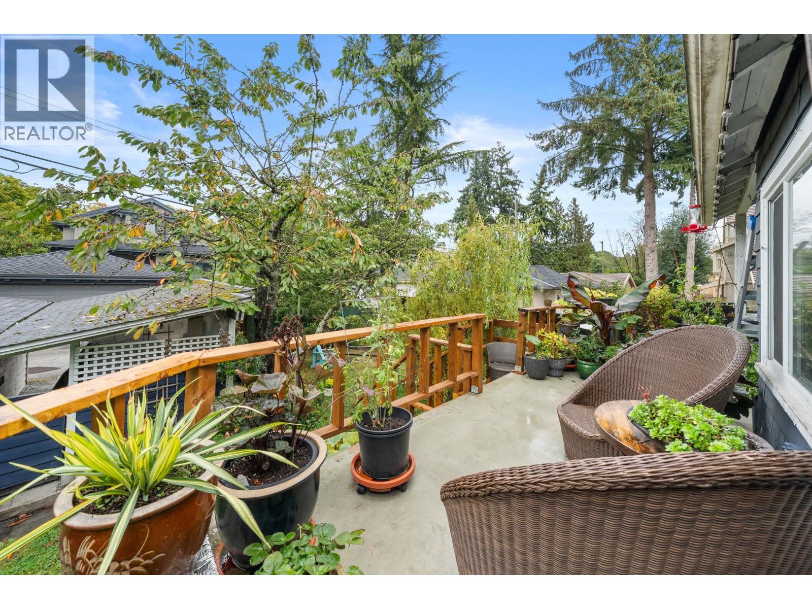 2027 W 44TH AVENUE, Vancouver