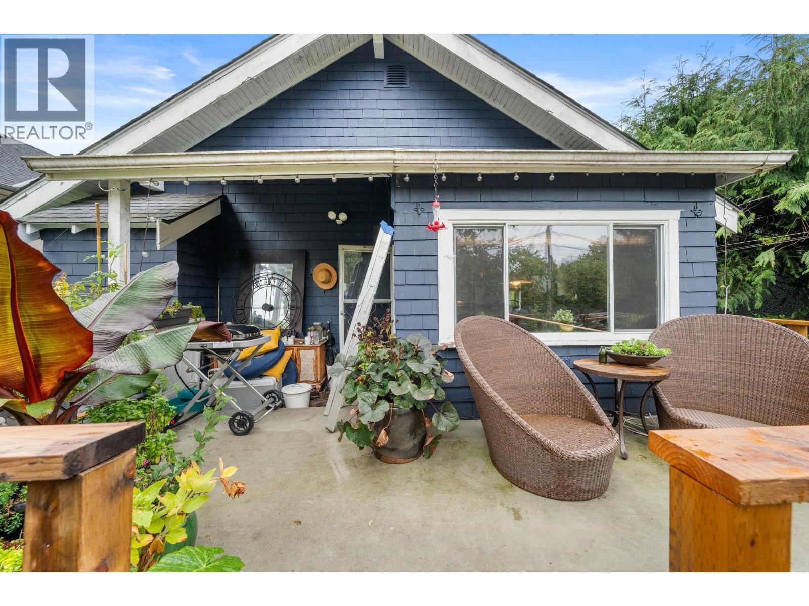 2027 W 44TH AVENUE, Vancouver