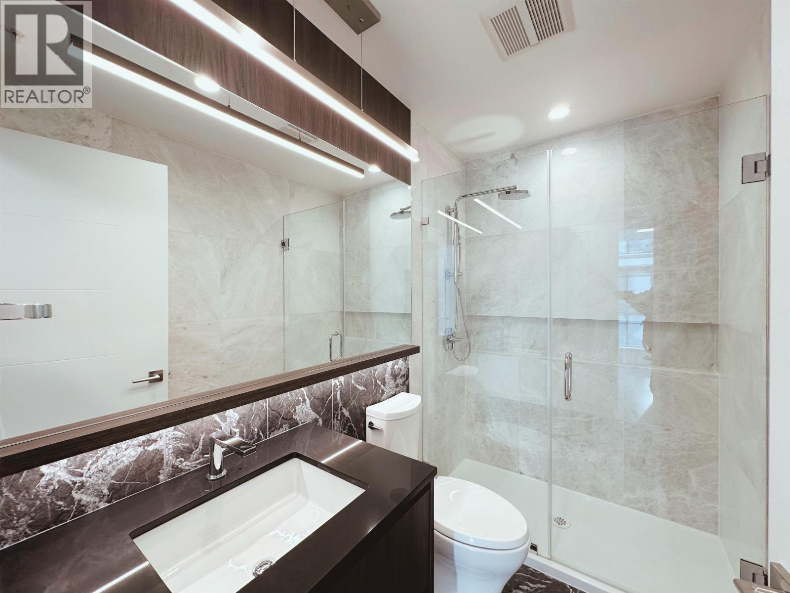 305 6511 SUSSEX AVENUE, Burnaby