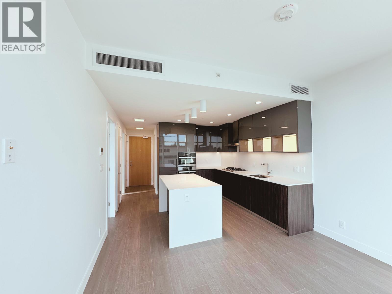 305 6511 SUSSEX AVENUE, Burnaby