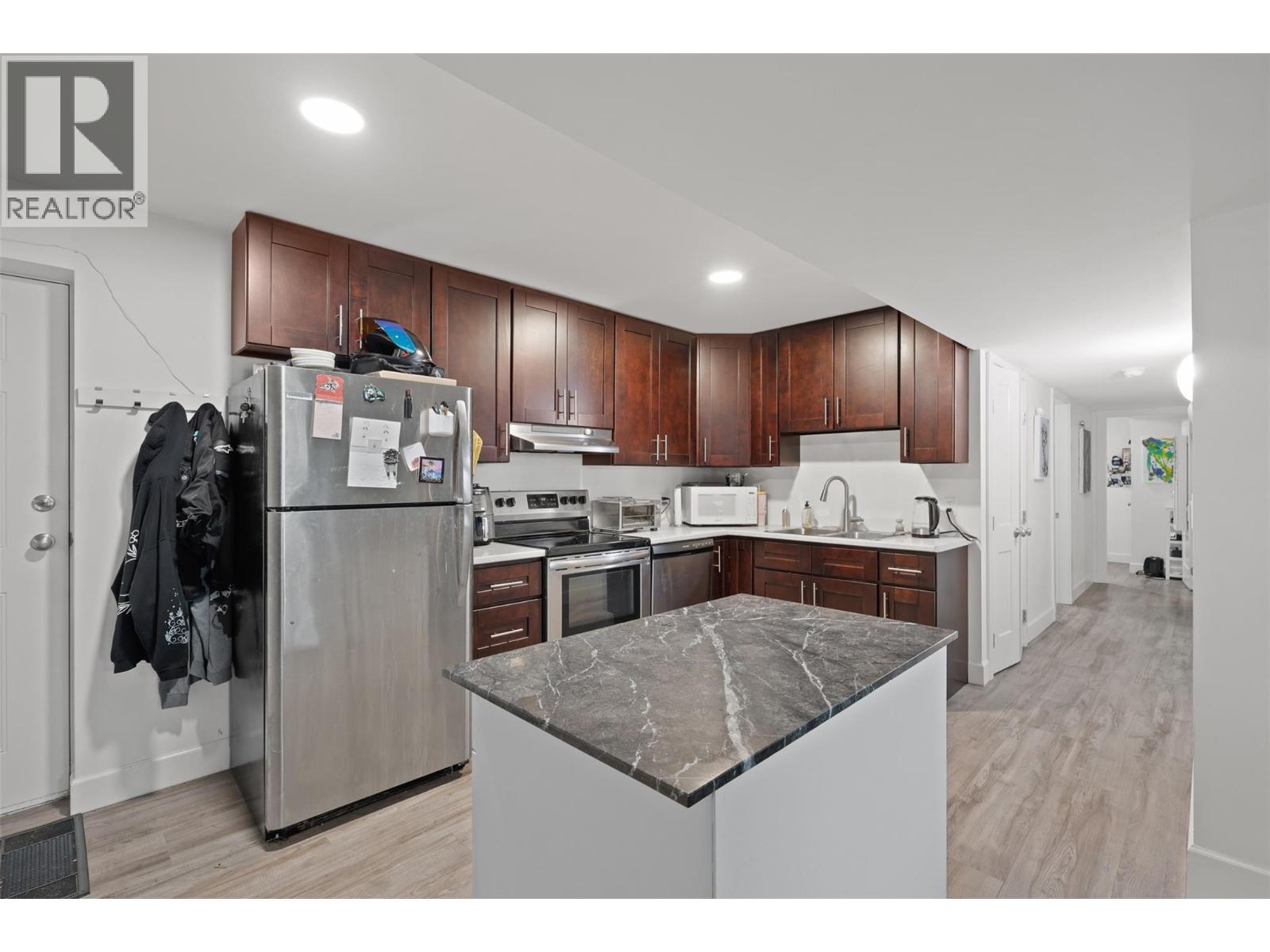 356 MCGOWAN Avenue, Kamloops