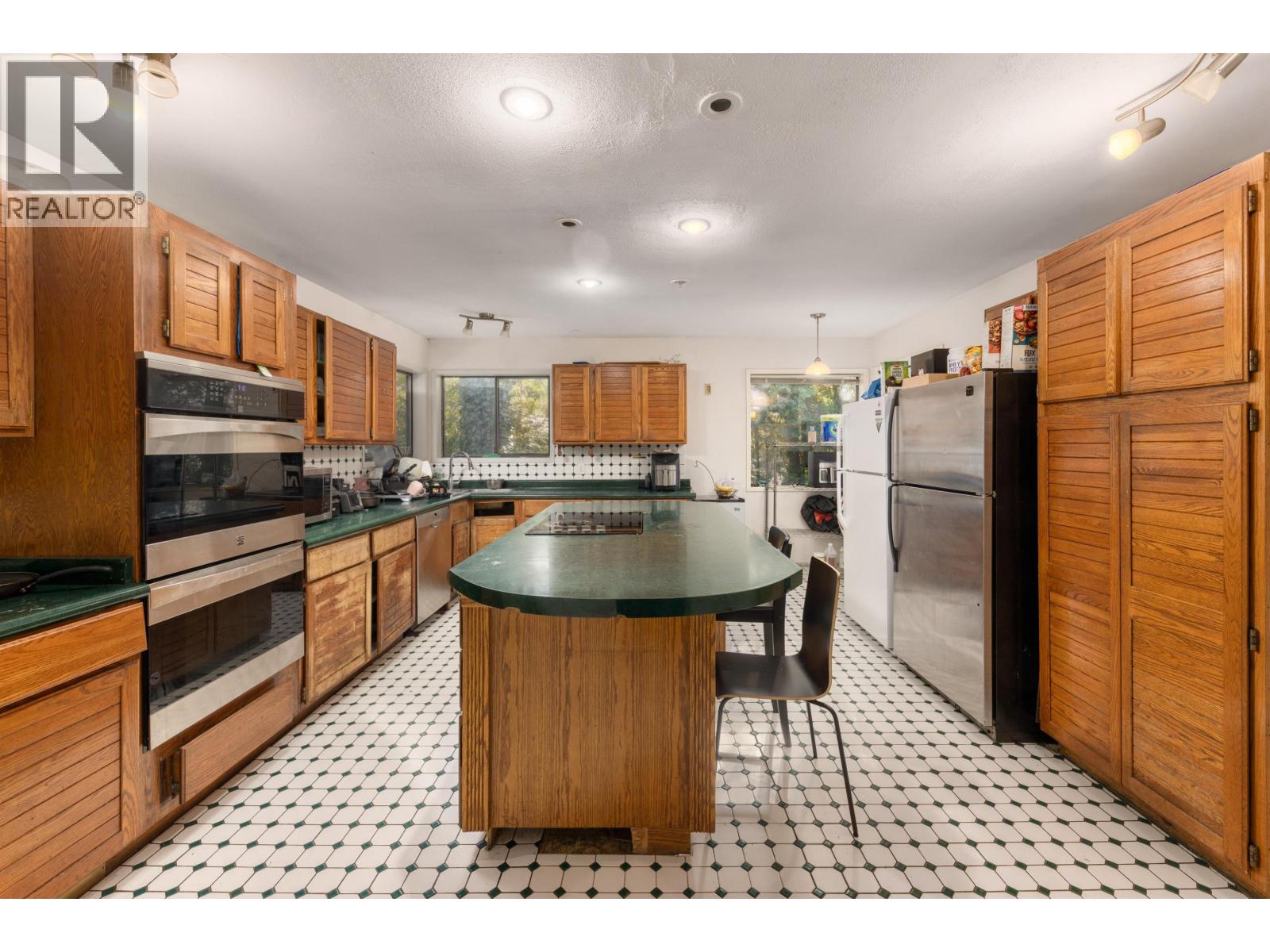 5280 SPERLING AVENUE, Burnaby