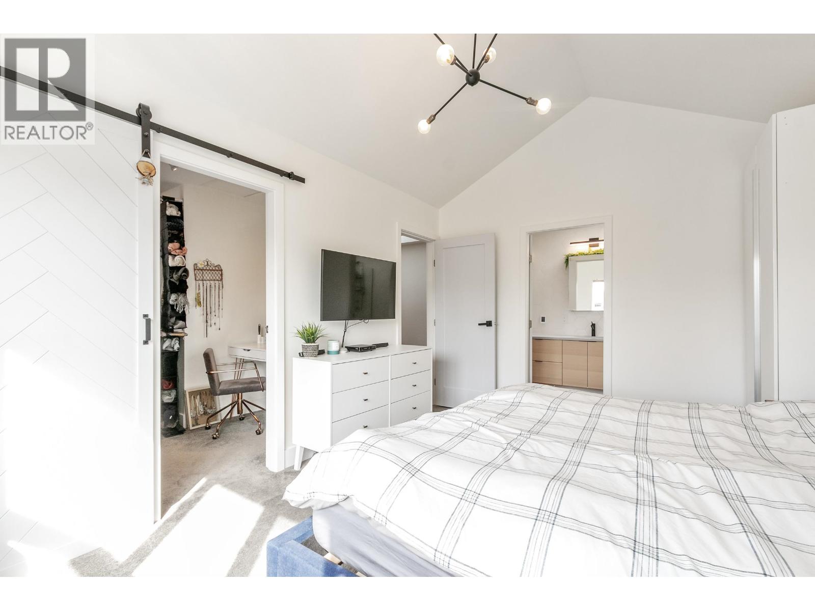 251 JENSEN STREET, New Westminster