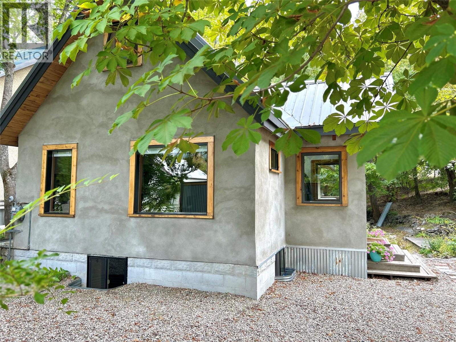 2190 Butte Street, Rossland