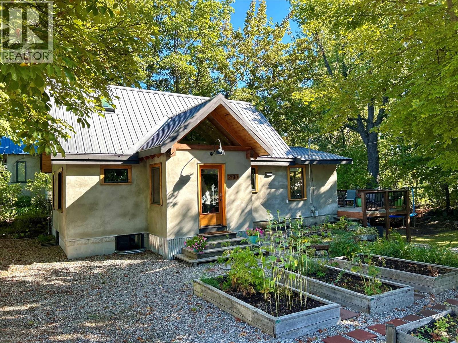 2190 Butte Street, Rossland