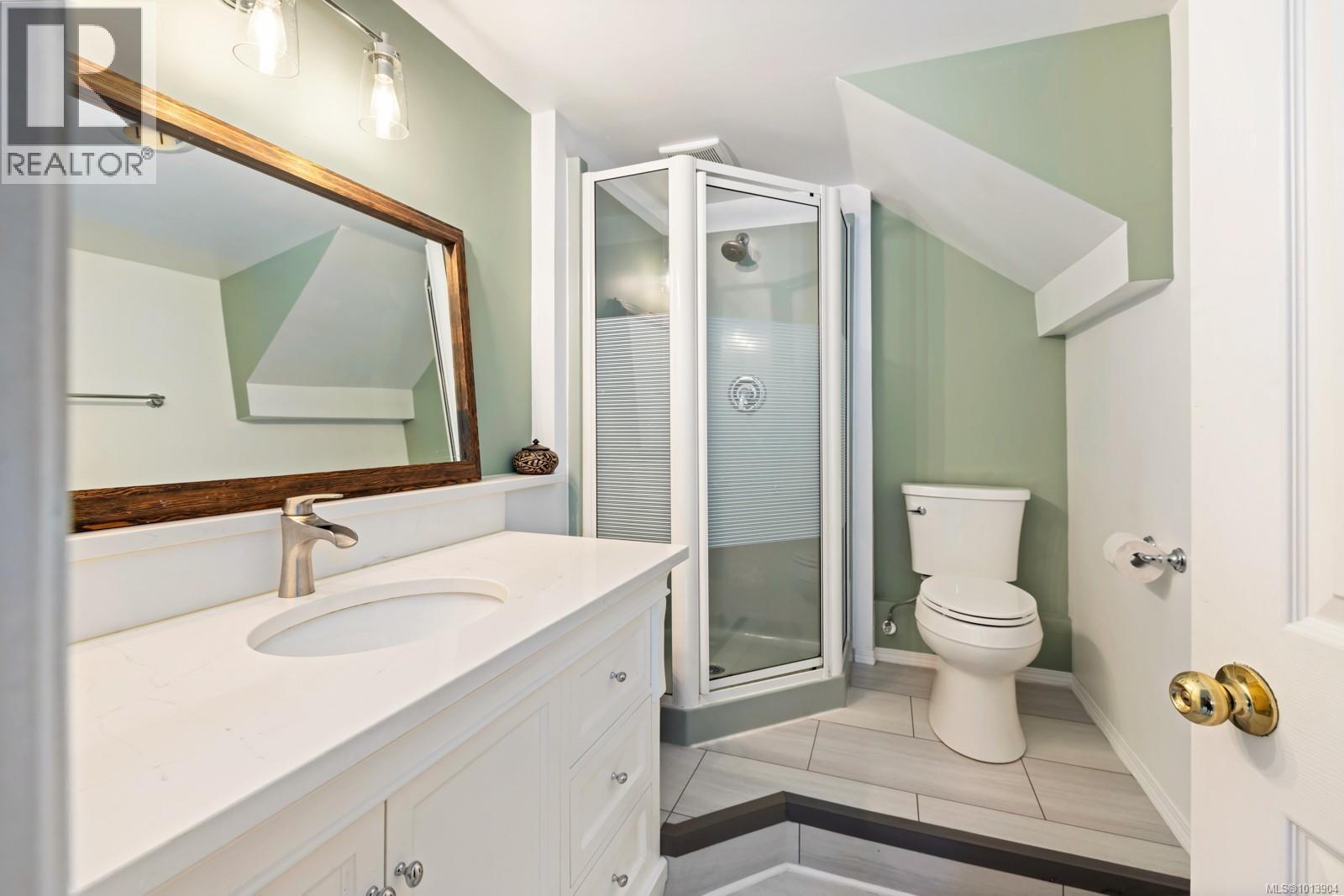 3128 Maxwell St, Chemainus