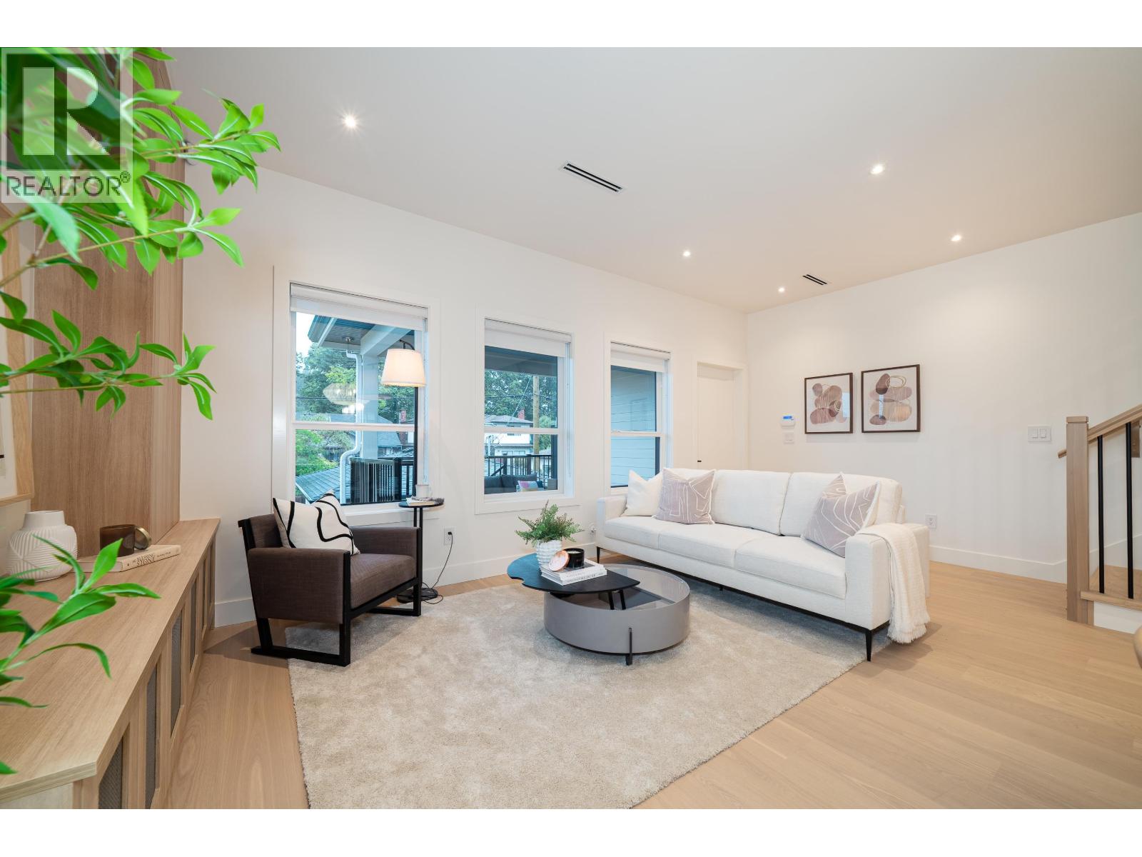 3815 OXFORD STREET, Burnaby