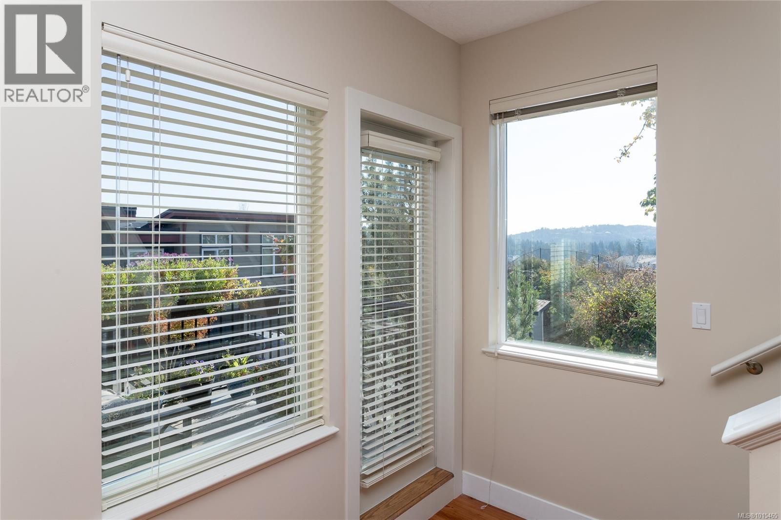 2121 Greenhill Rise, Langford