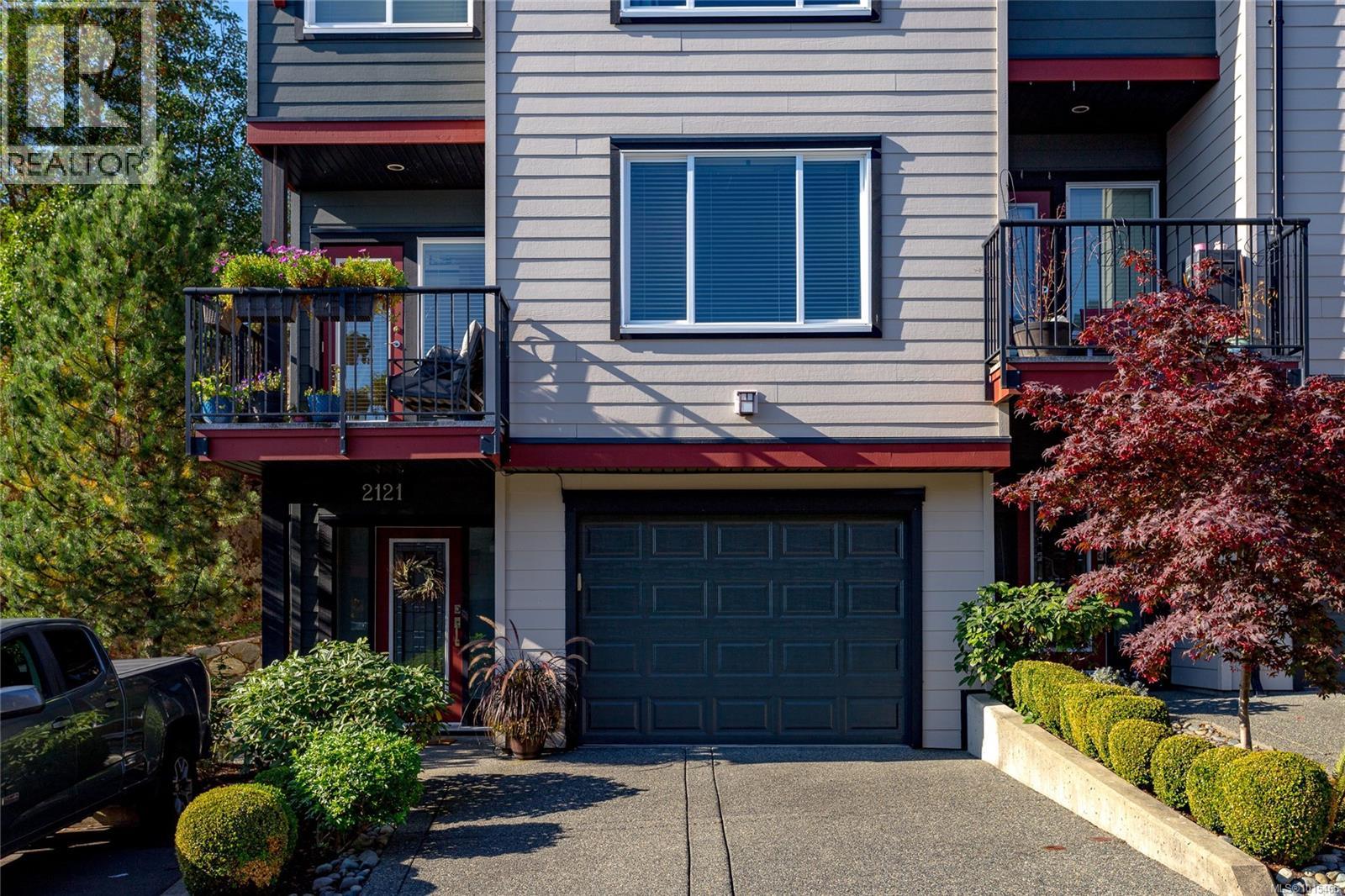 2121 Greenhill Rise, Langford