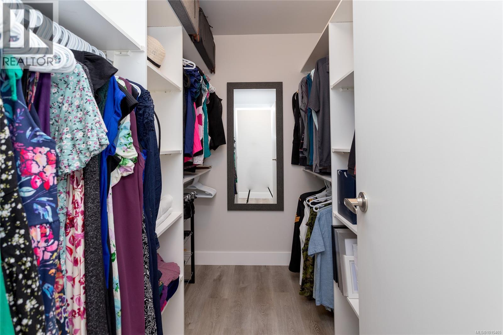 2121 Greenhill Rise, Langford