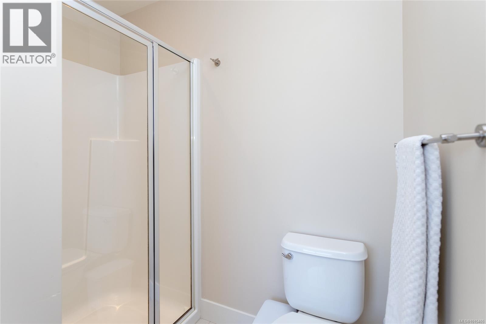 2121 Greenhill Rise, Langford