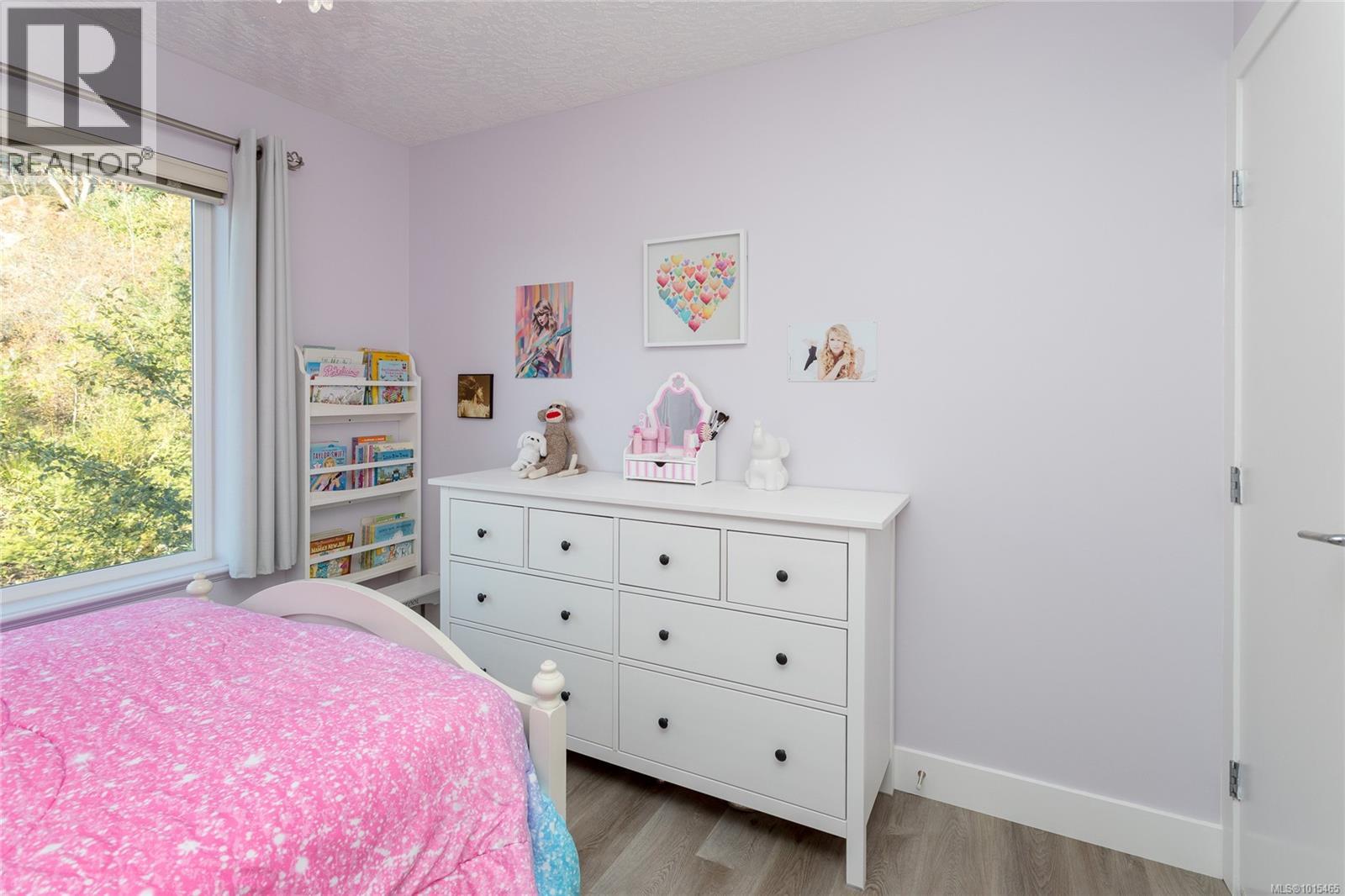 2121 Greenhill Rise, Langford
