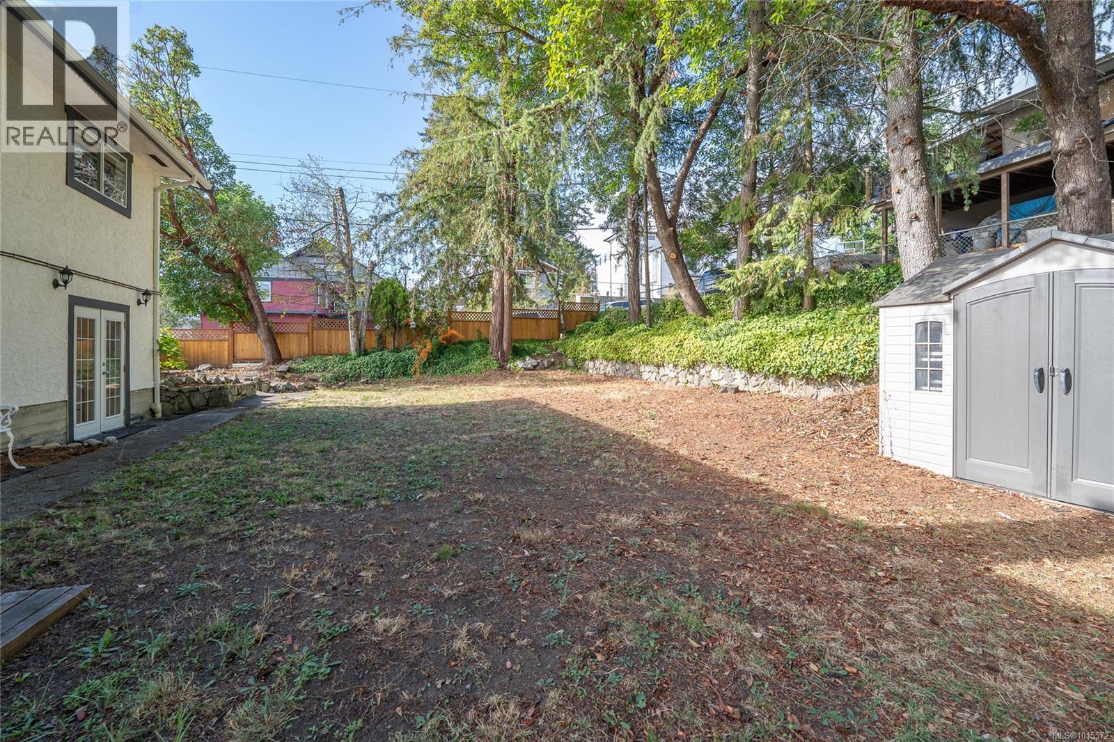 3062 Shoreview Dr, Langford