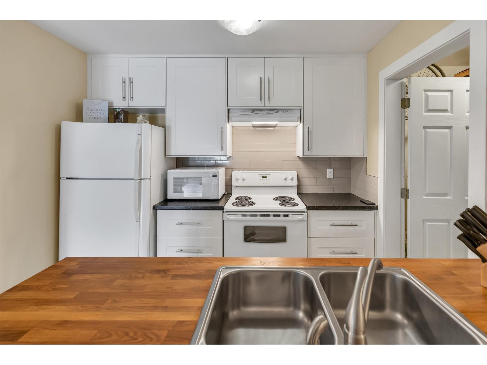 404 1750 MCKENZIE ROAD, Abbotsford