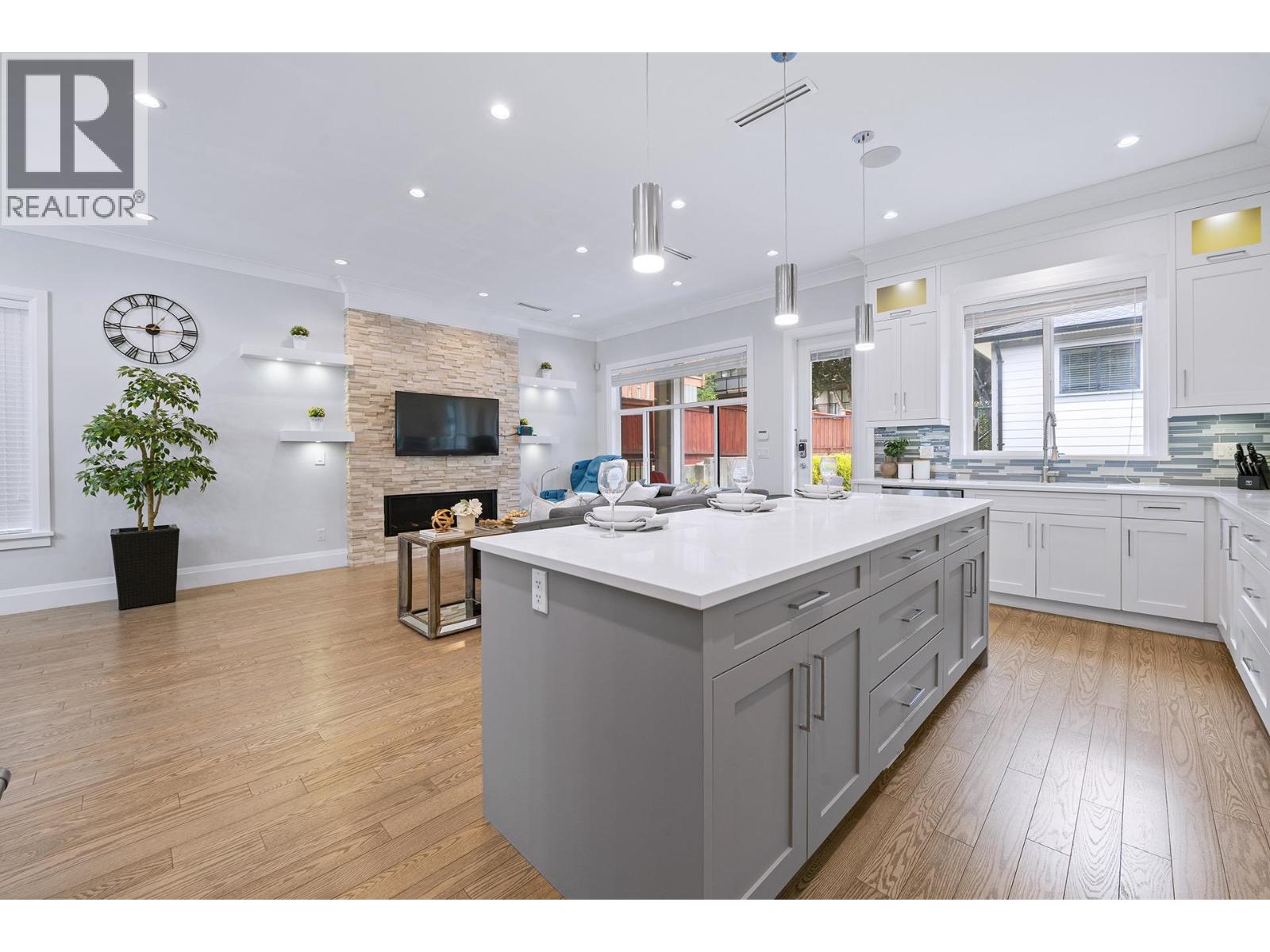 1370 ROSS ROAD, Vancouver