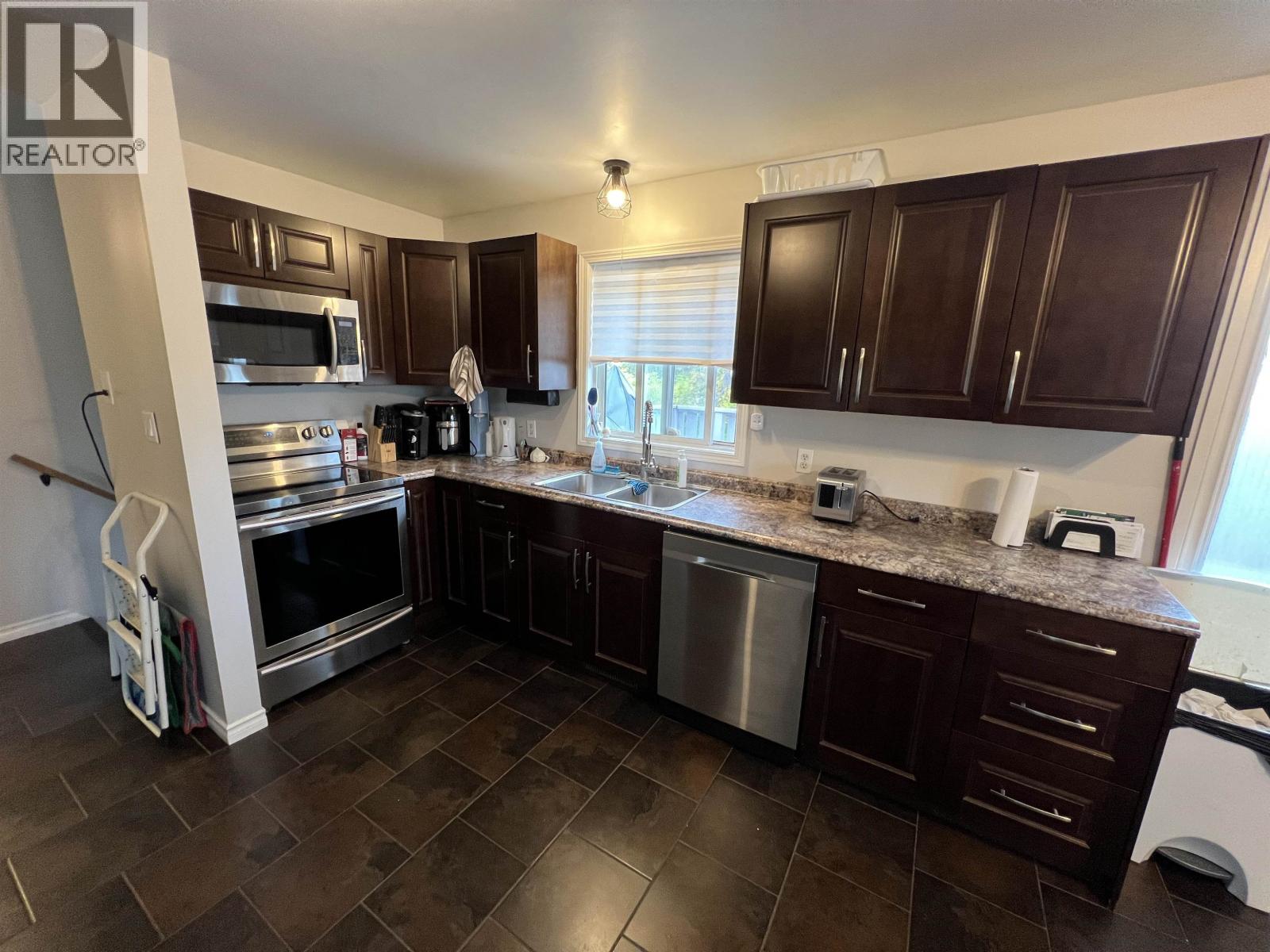 5524 48 STREET, Fort Nelson